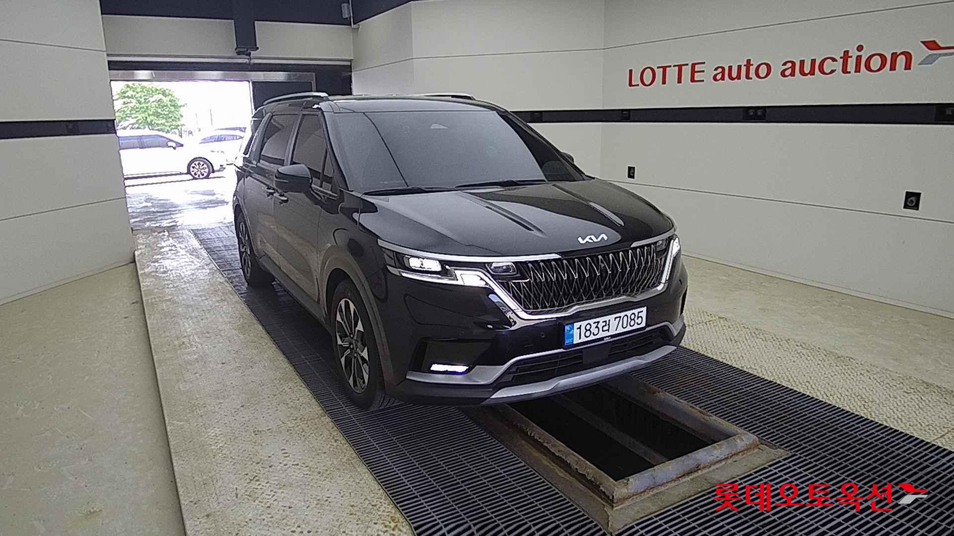 Kia Carnival id 2721041 из Кореи 15