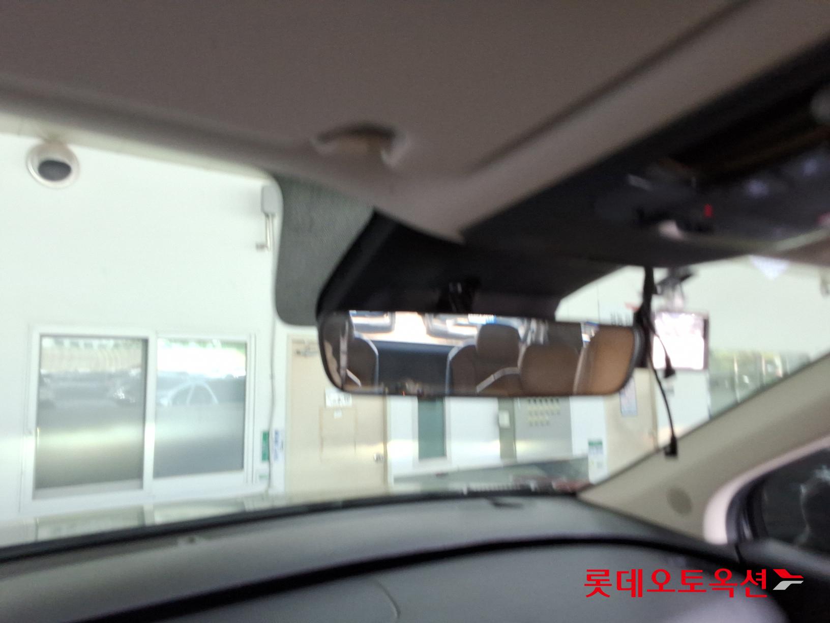 Kia Carnival id 2721041 из Кореи 32