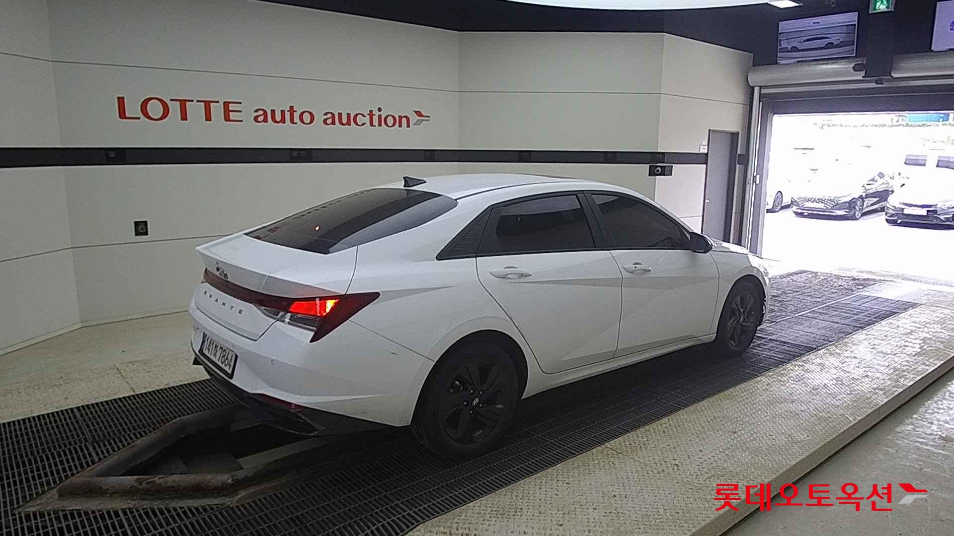 Hyundai Avante id 2720457 из Кореи 19