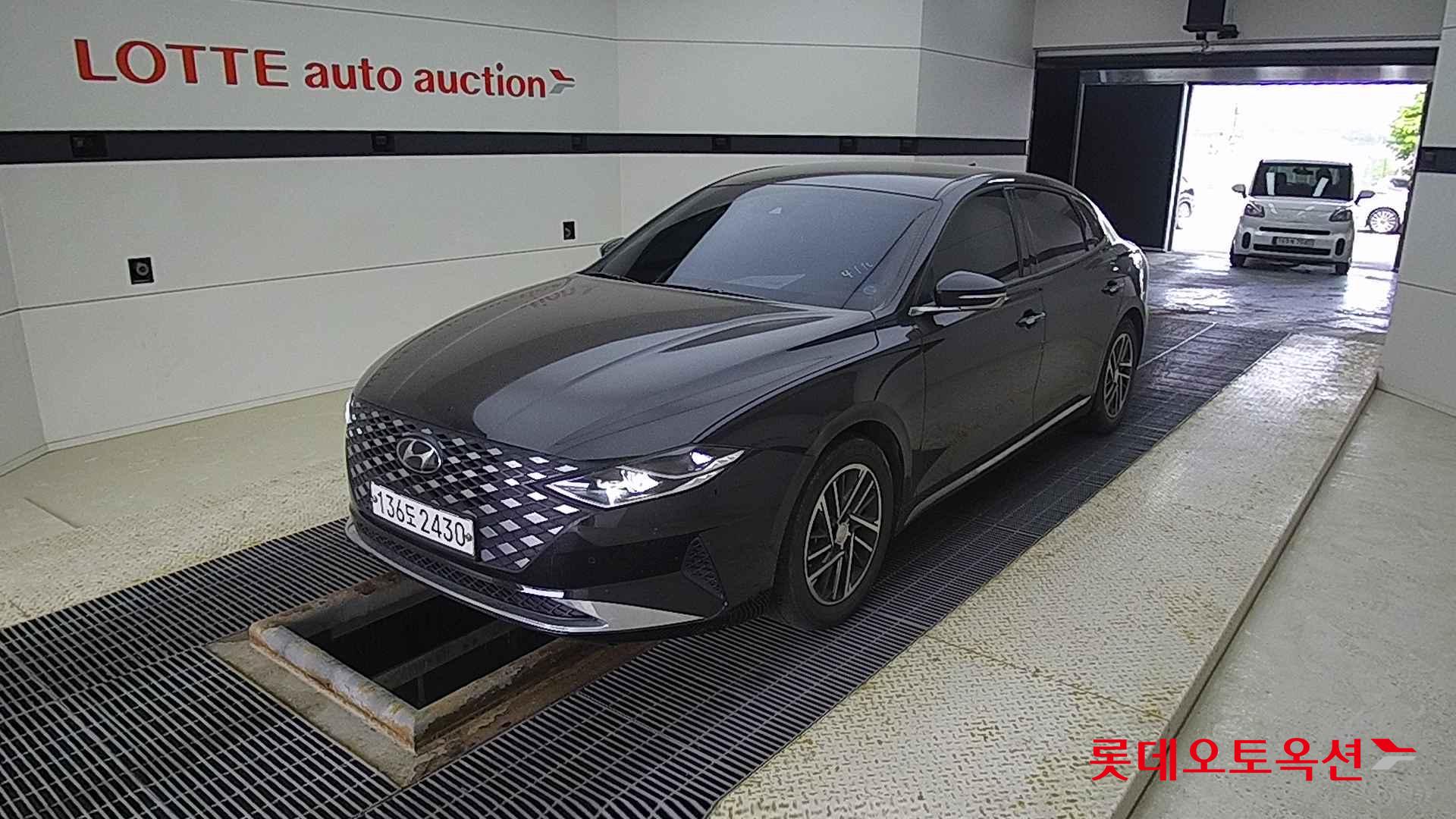 Hyundai Grandeur id 2721017 из Кореи 14