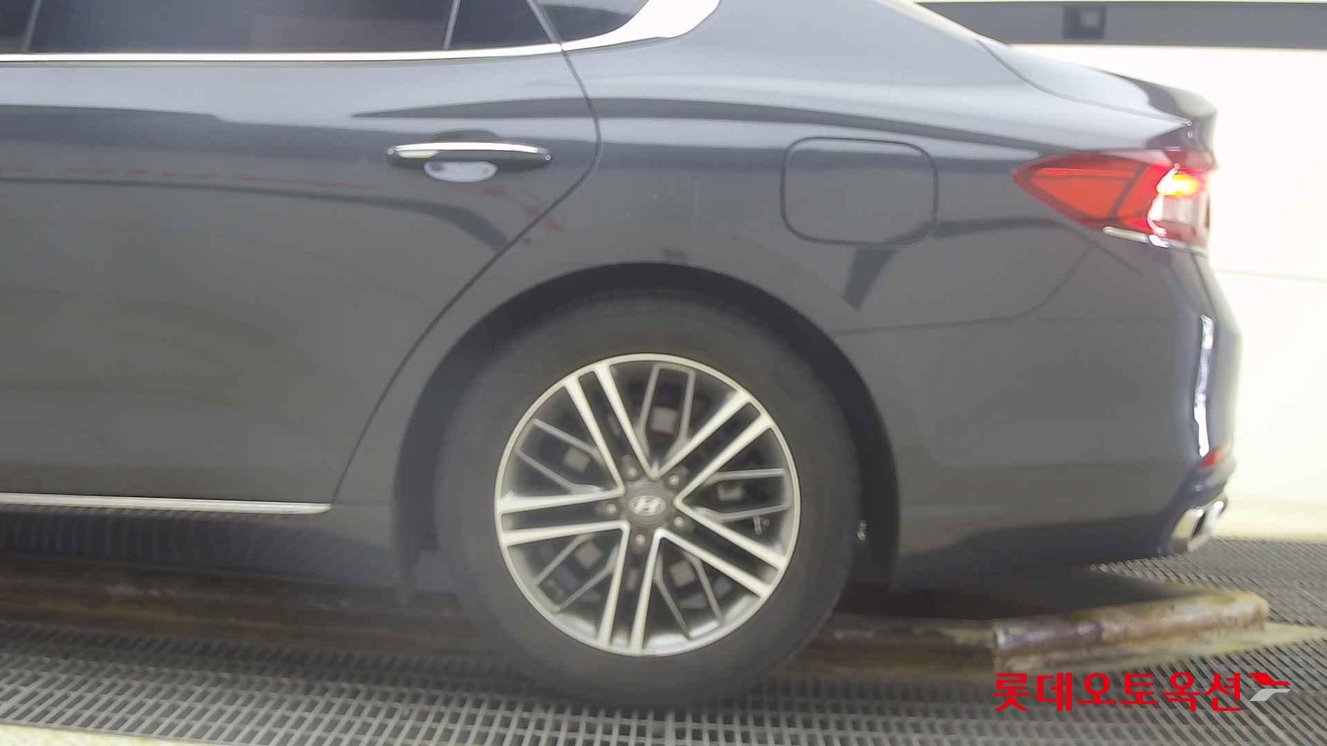 Hyundai Grandeur id 2720966 из Кореи 22