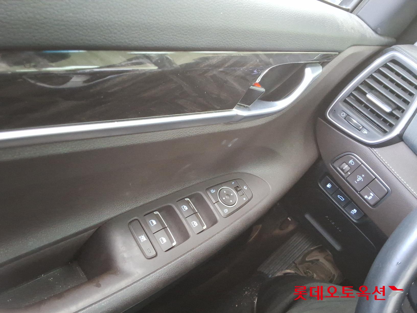 Hyundai Grandeur id 2720966 из Кореи 28