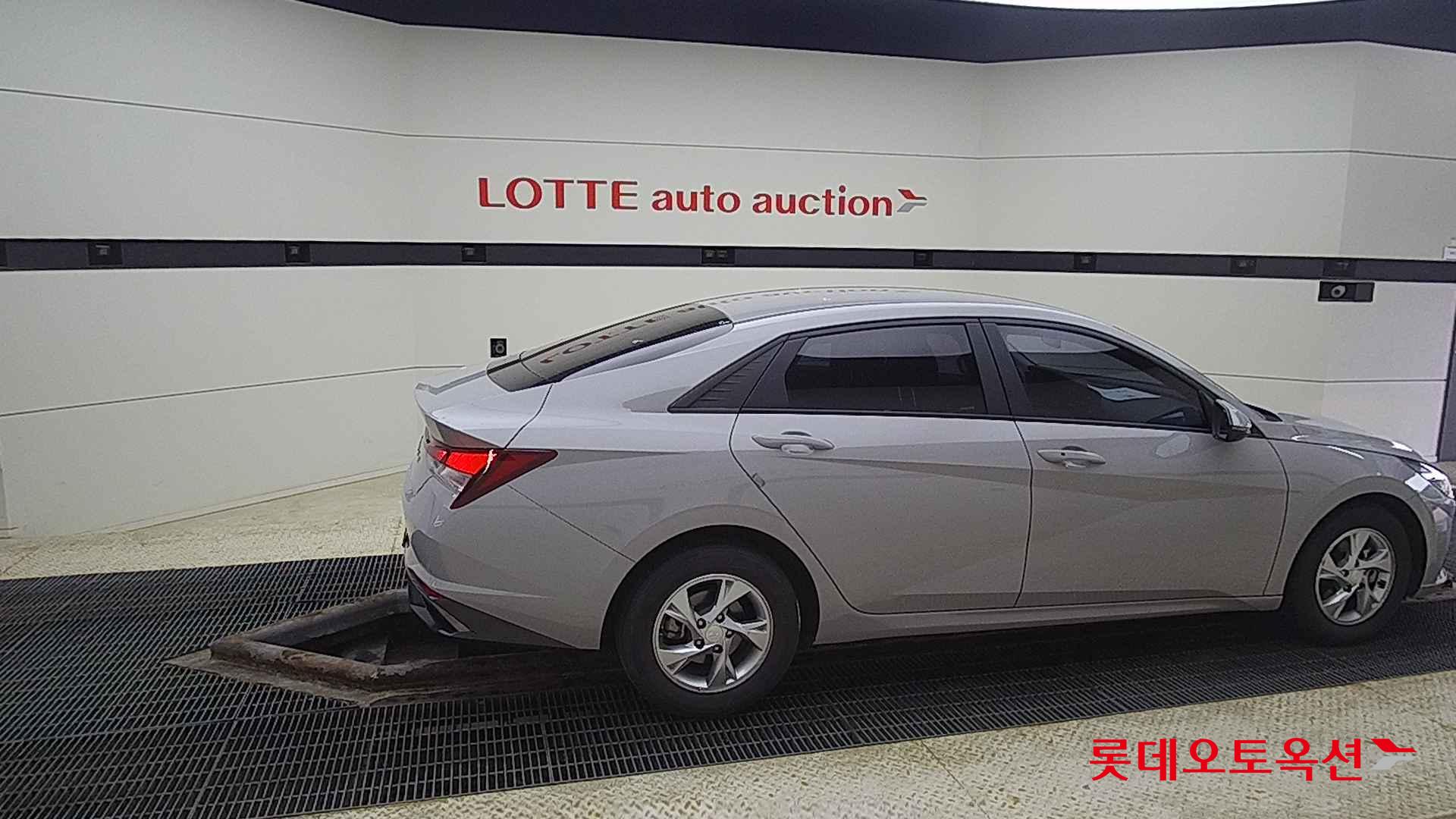 Hyundai Avante id 2721781 из Кореи 18