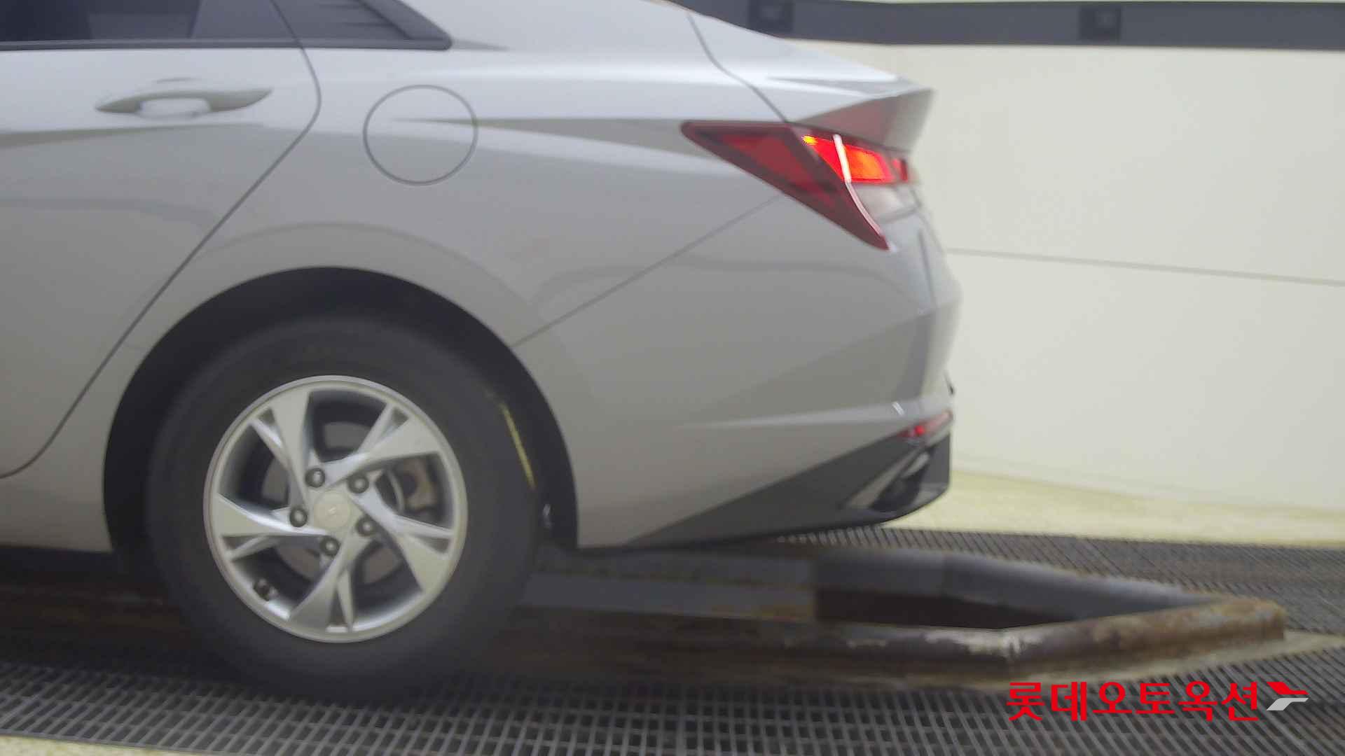 Hyundai Avante id 2721781 из Кореи 22