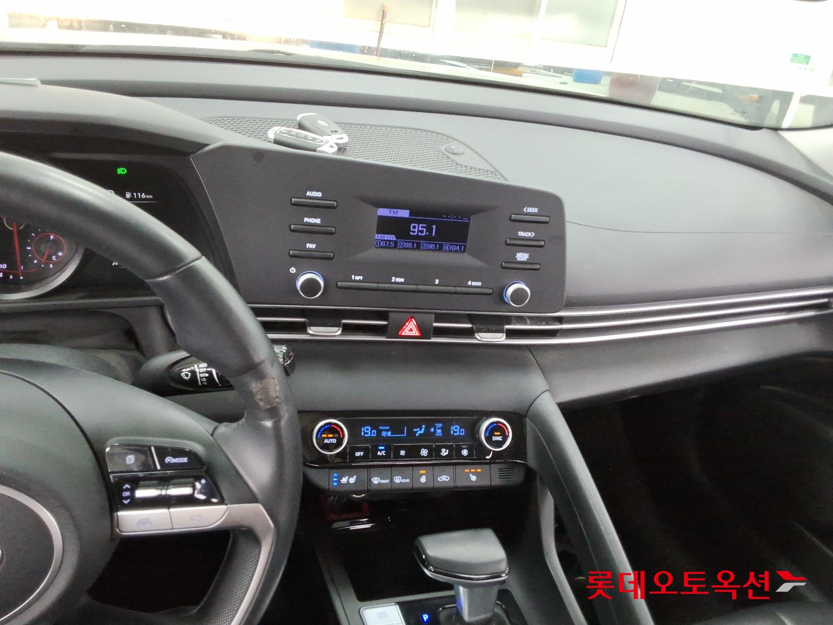 Hyundai Avante id 2721781 из Кореи 31