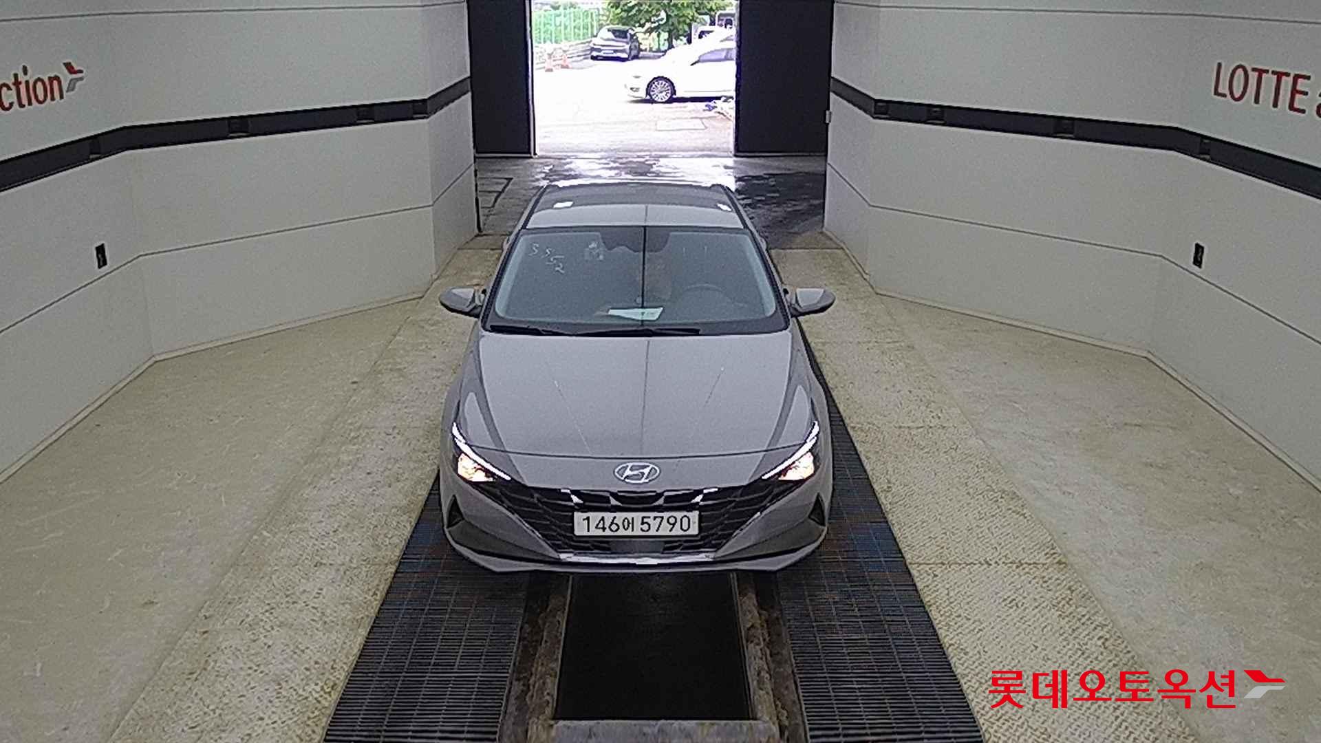 Hyundai Avante id 2721799 из Кореи 8