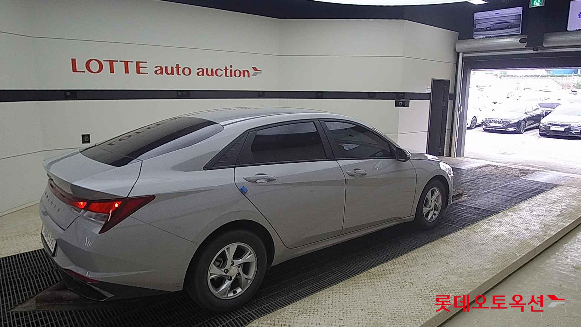 Hyundai Avante id 2721799 из Кореи 19