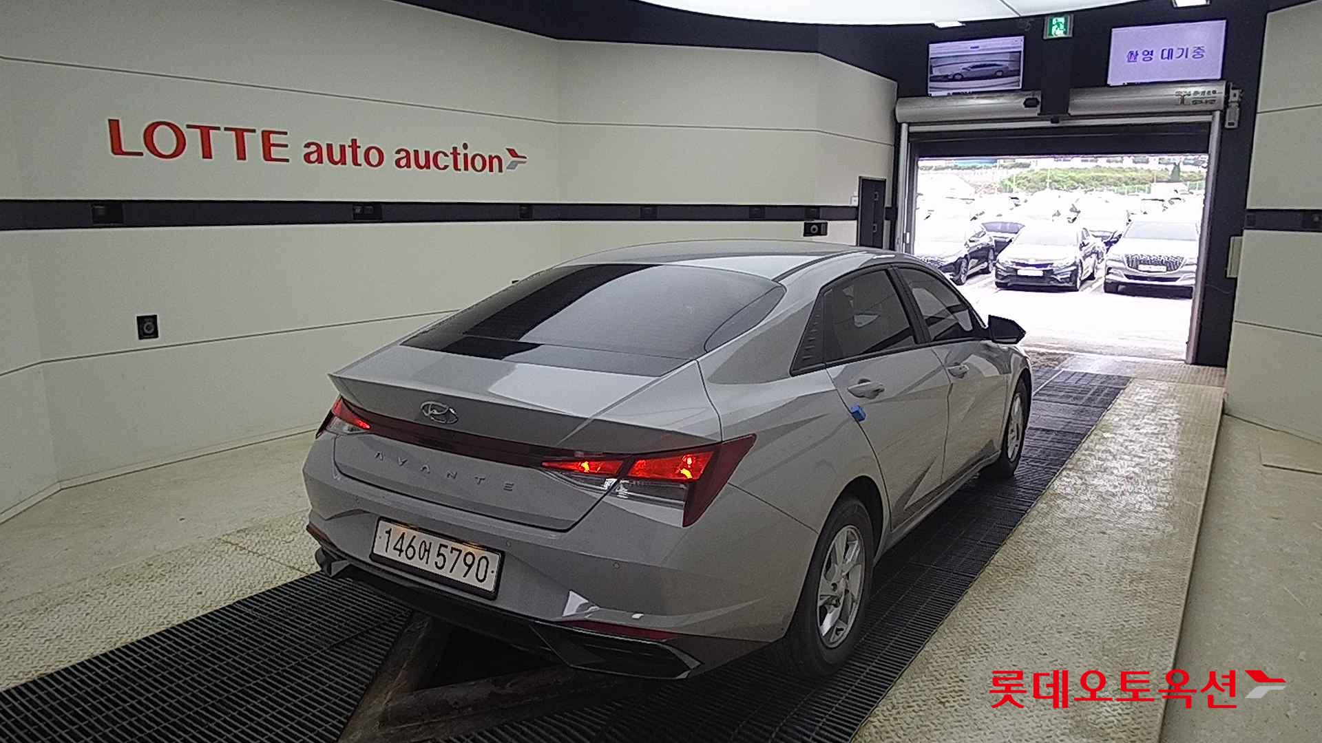 Hyundai Avante id 2721799 из Кореи 20