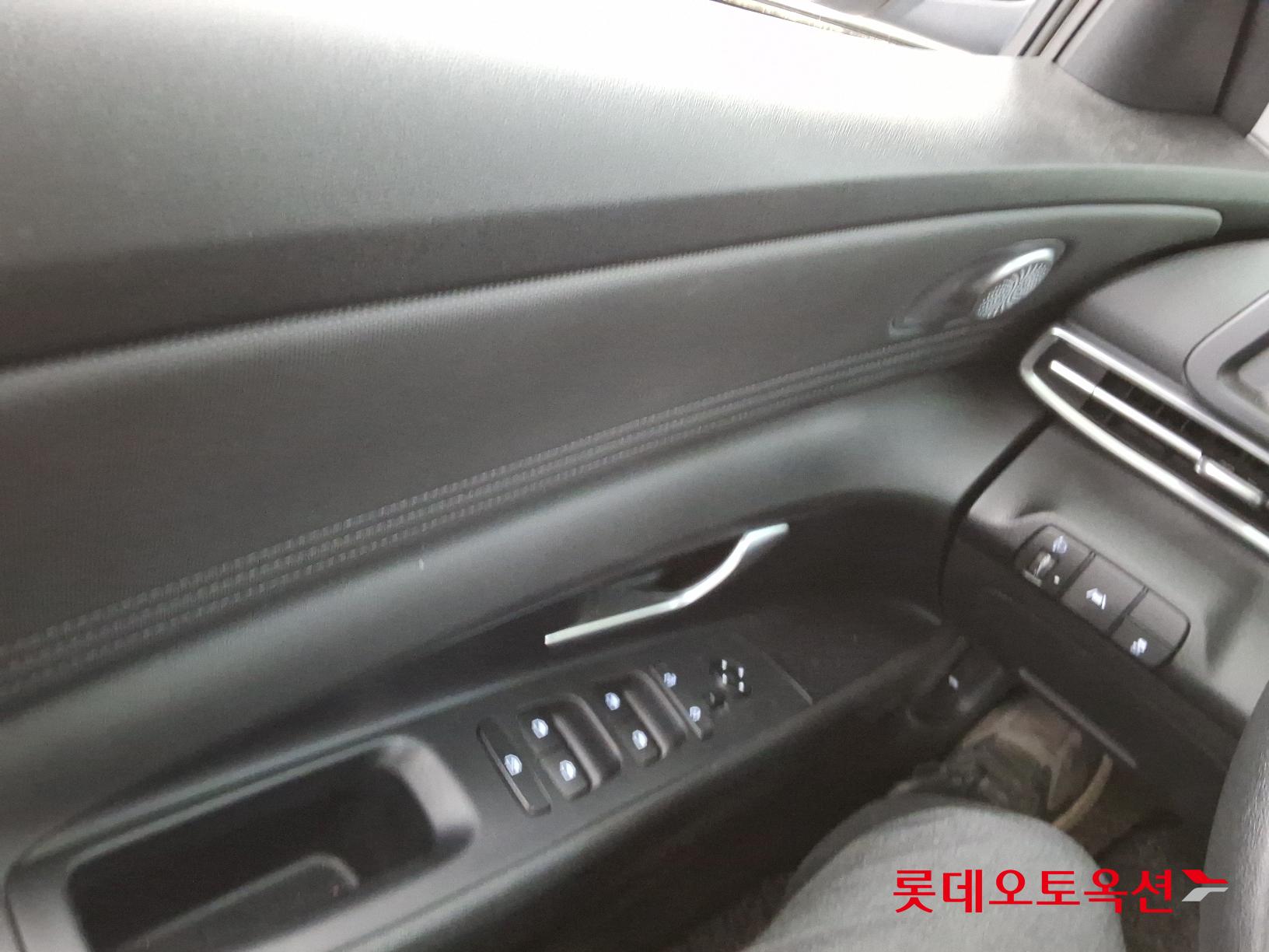 Hyundai Avante id 2721779 из Кореи 28