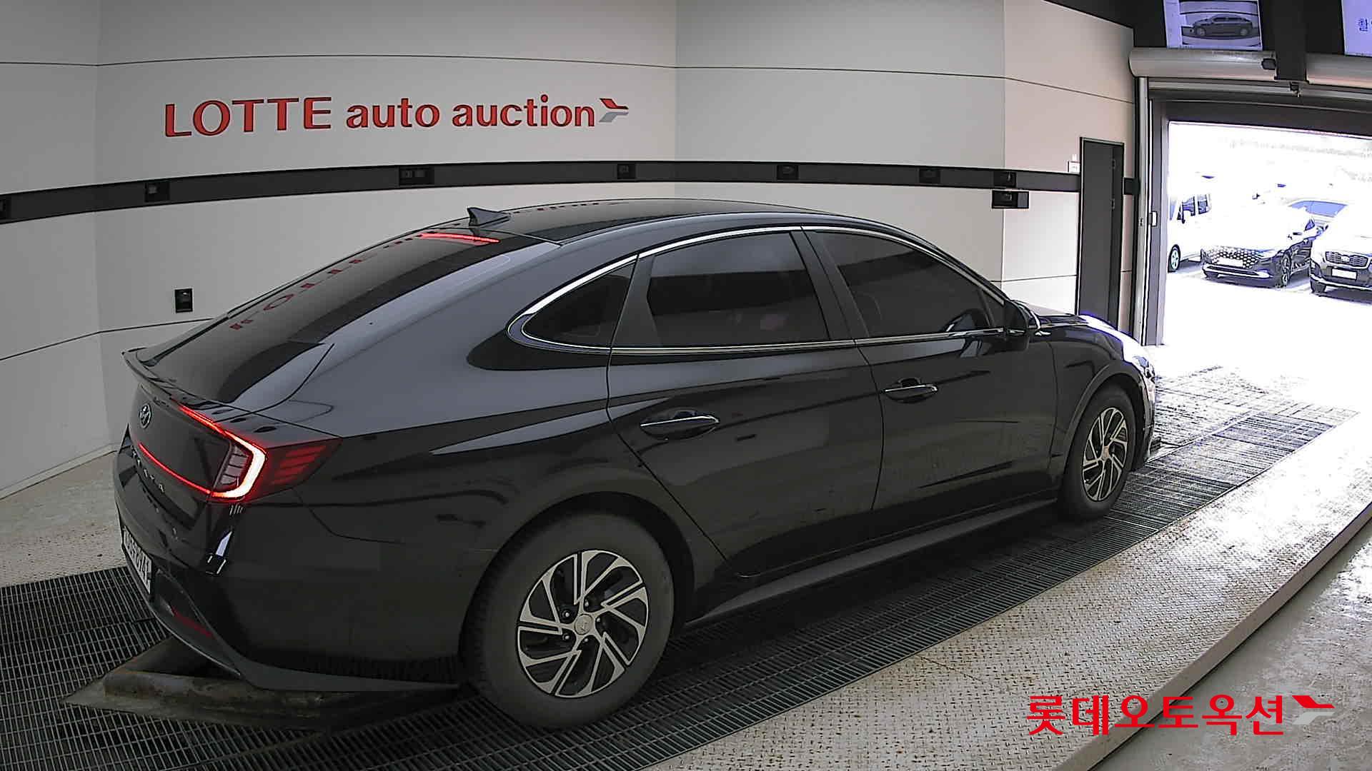 Hyundai Sonata Hybrid id 2730915 из Кореи 19