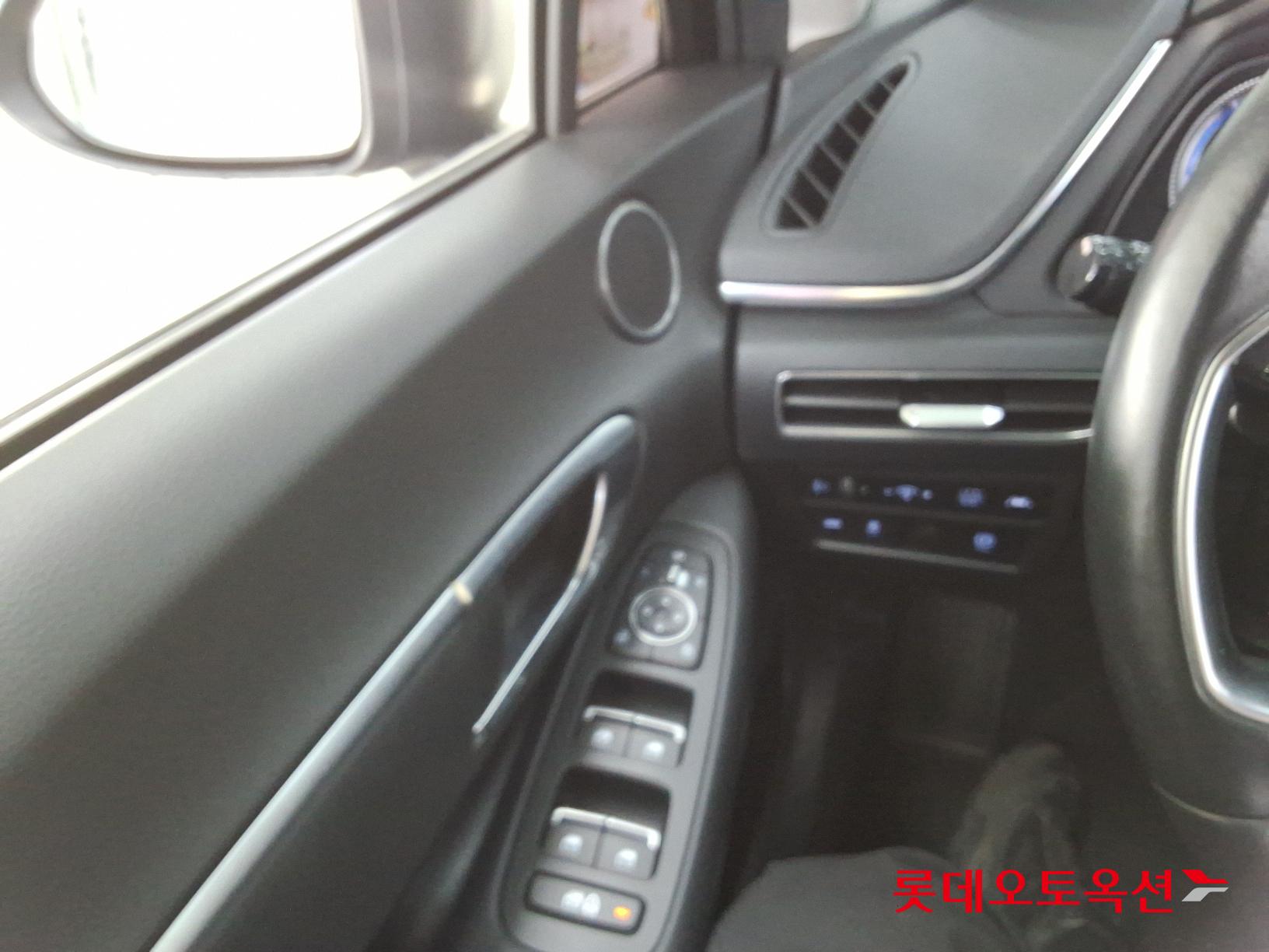 Hyundai Sonata Hybrid id 2730915 из Кореи 28