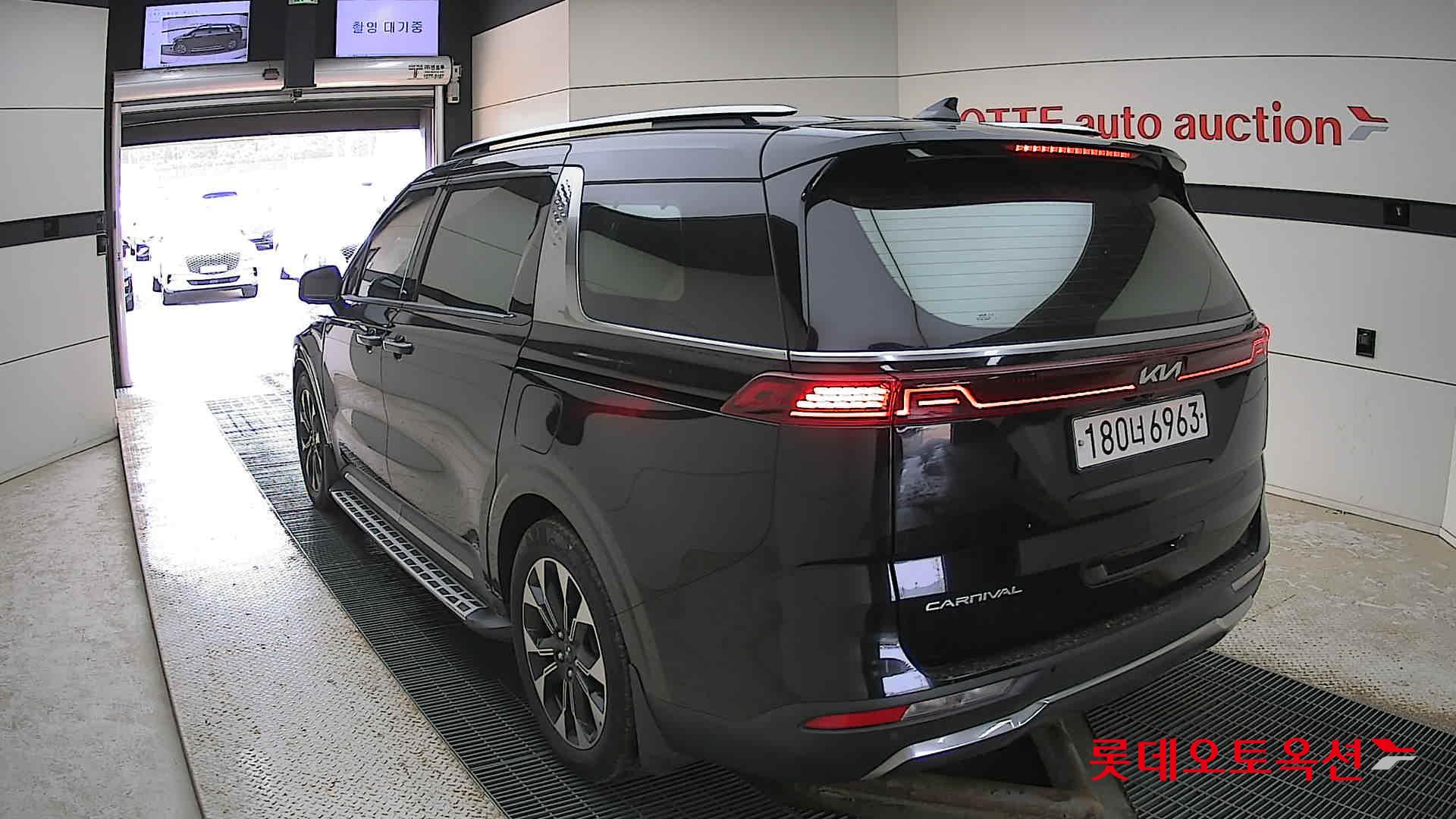 Kia Carnival Limousine id 2729332 из Кореи 9