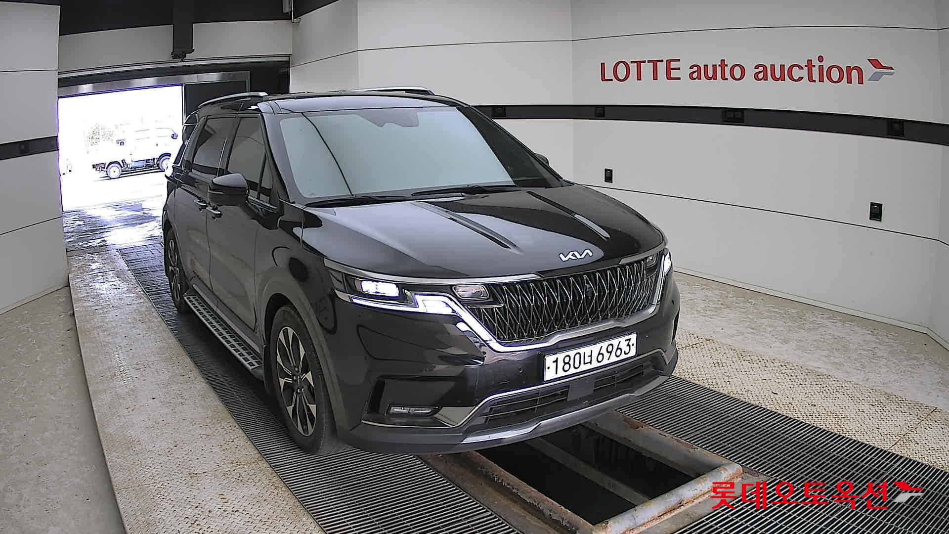 Kia Carnival Limousine id 2729332 из Кореи 15