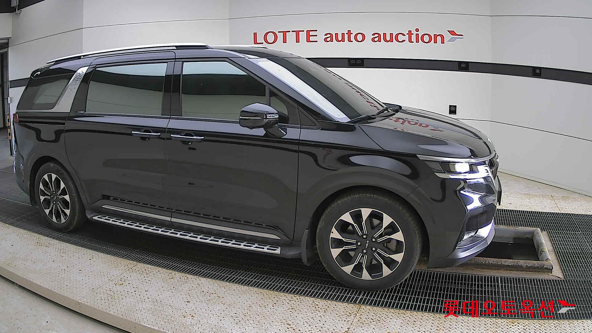 Kia Carnival Limousine id 2729332 из Кореи 17