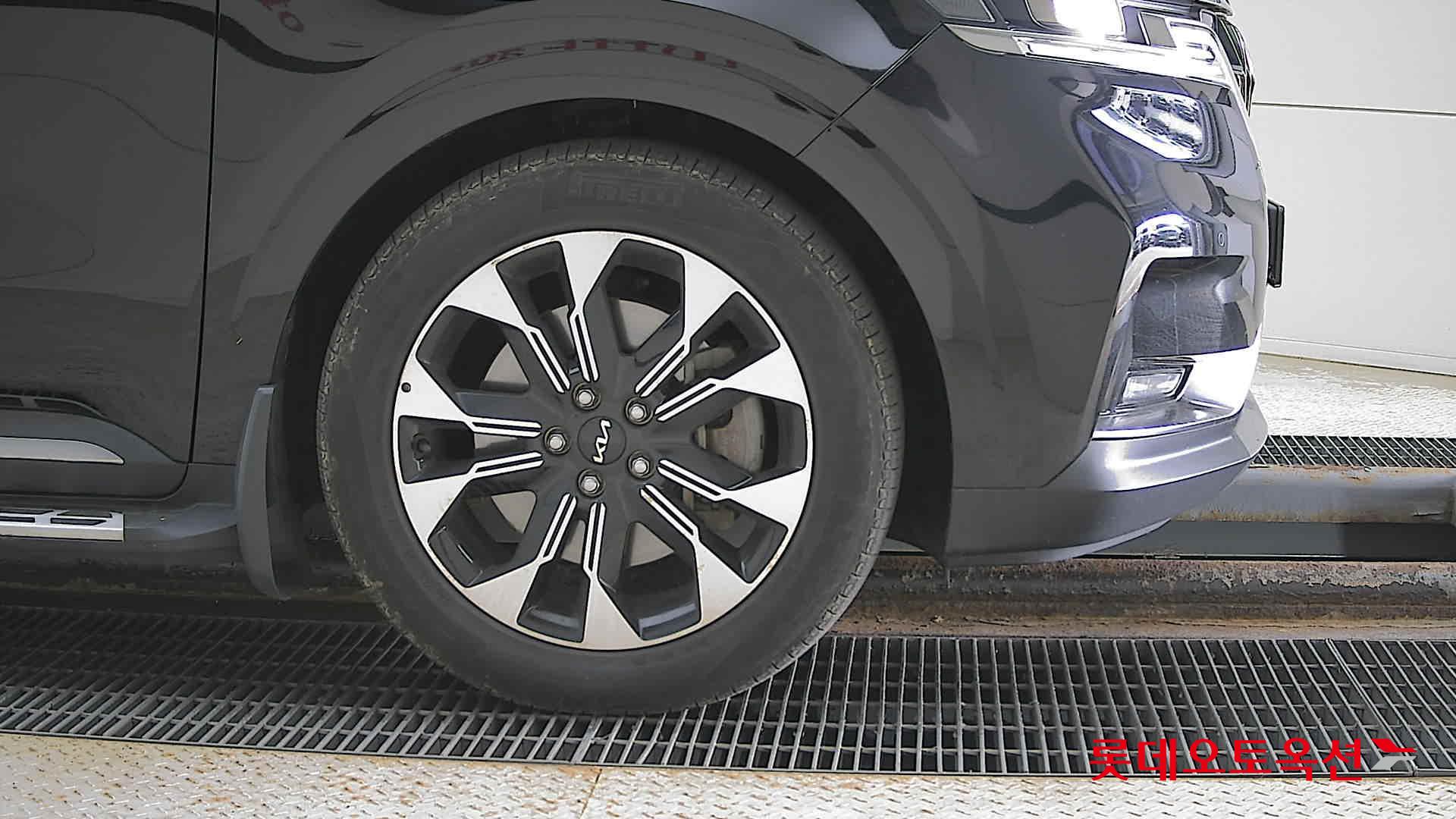 Kia Carnival Limousine id 2729332 из Кореи 23