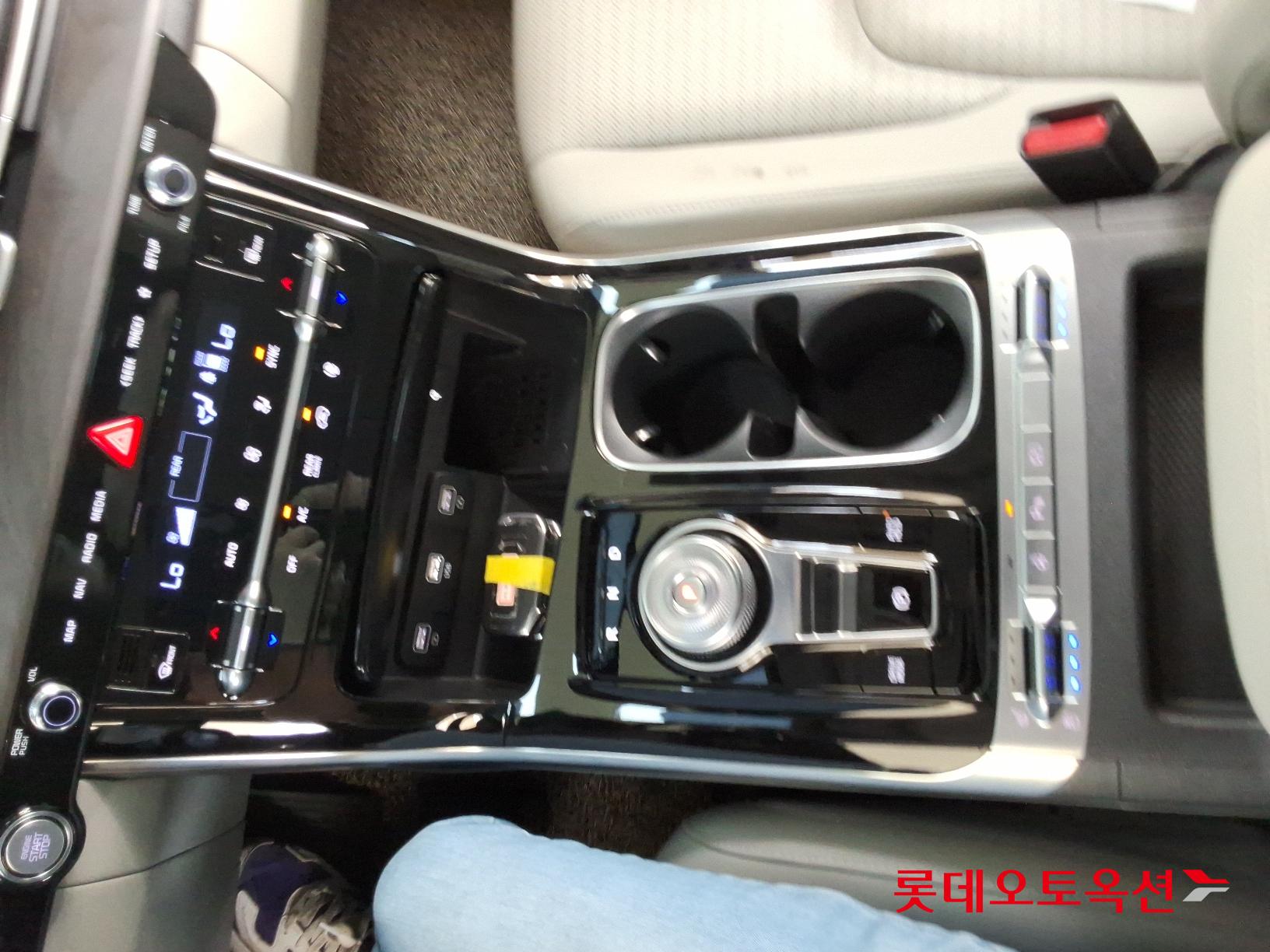 Kia Carnival Limousine id 2729332 из Кореи 31