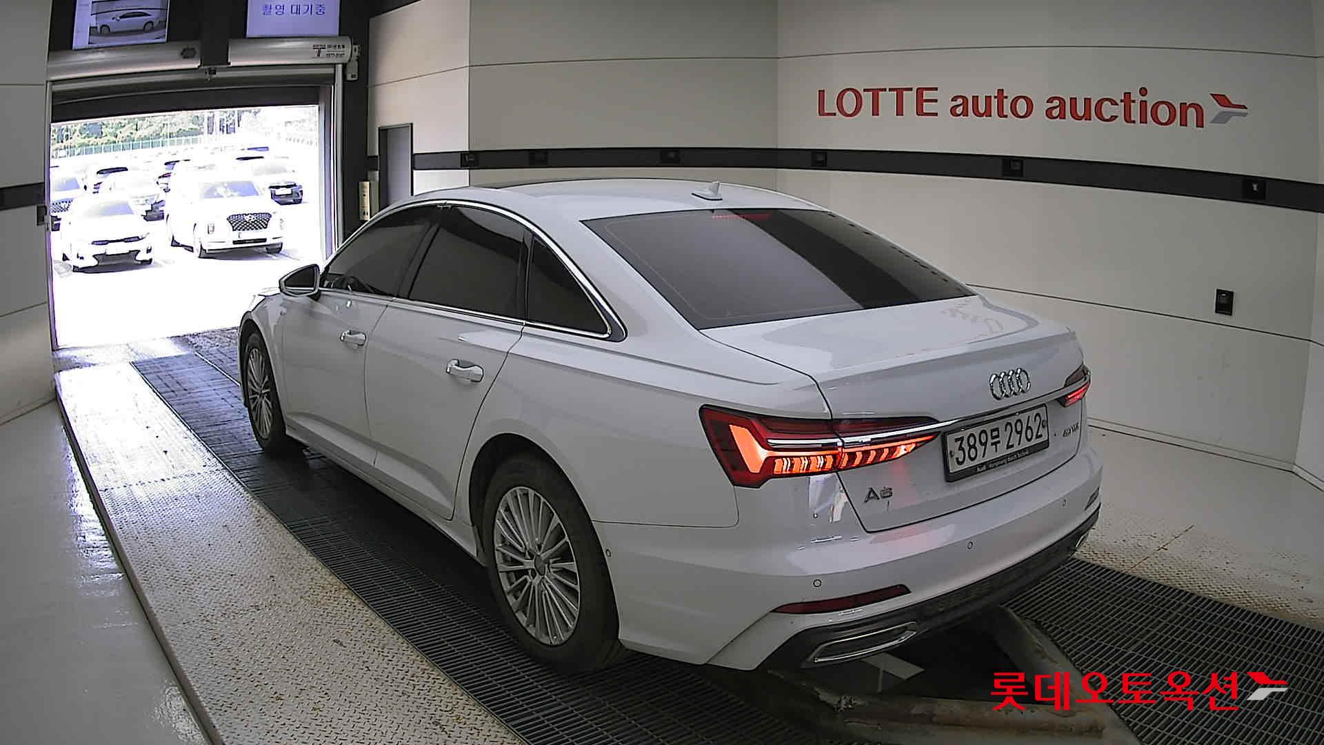 اودي A6