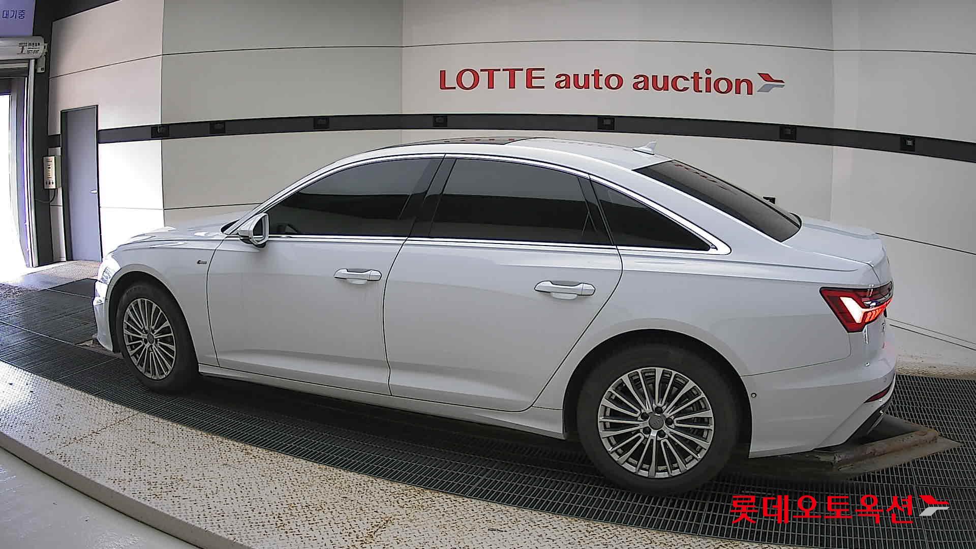 اودي A6