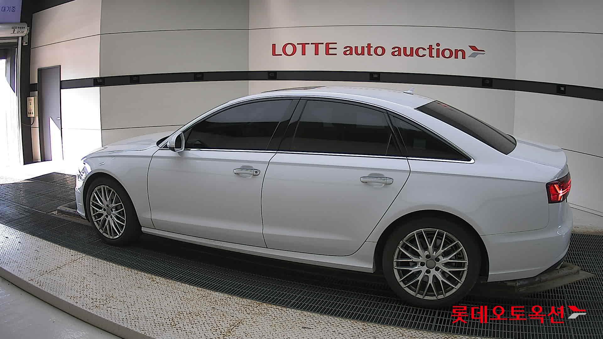 اودي A6