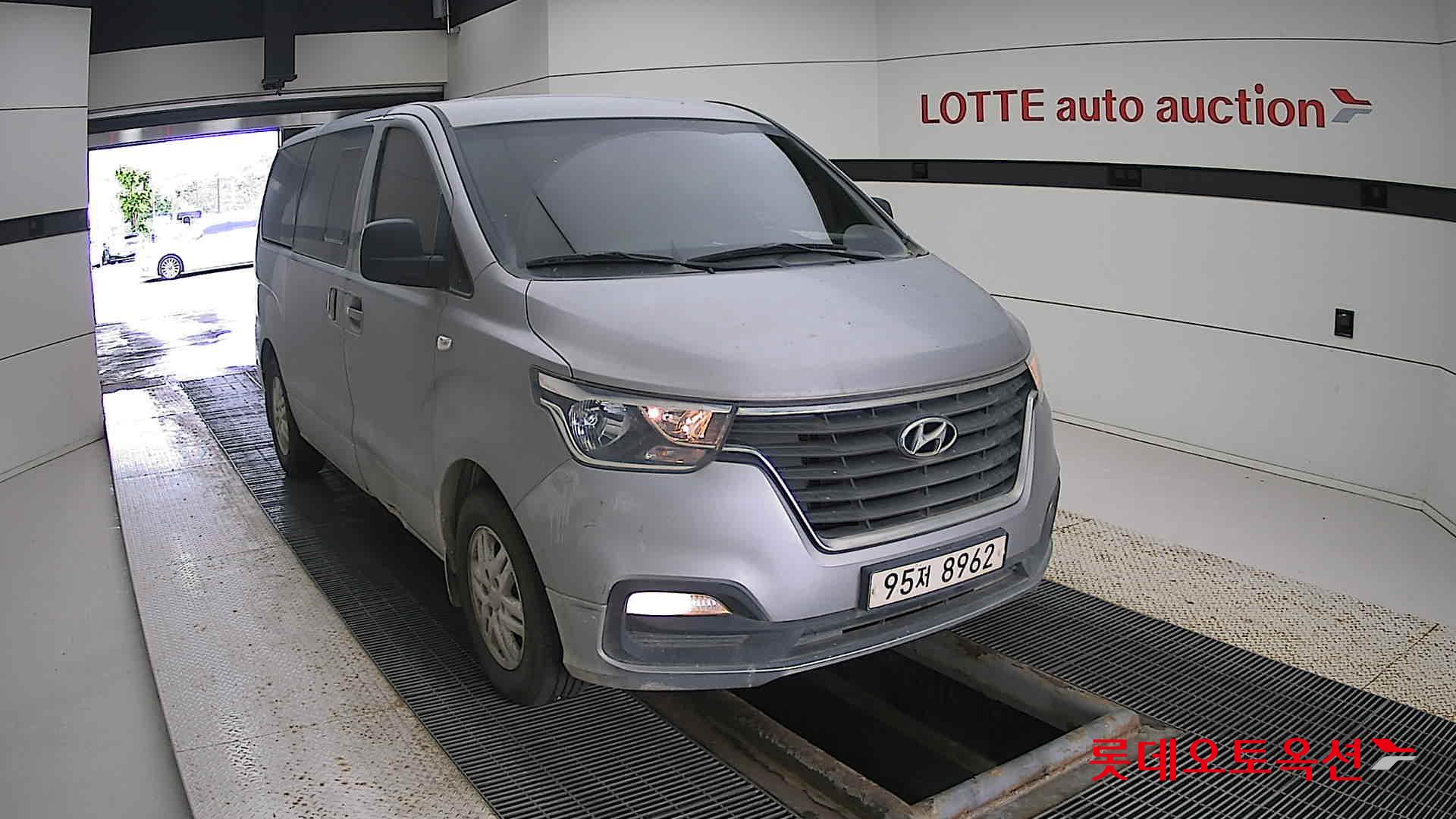 Hyundai Grand Starex id 2883622 из Кореи 15