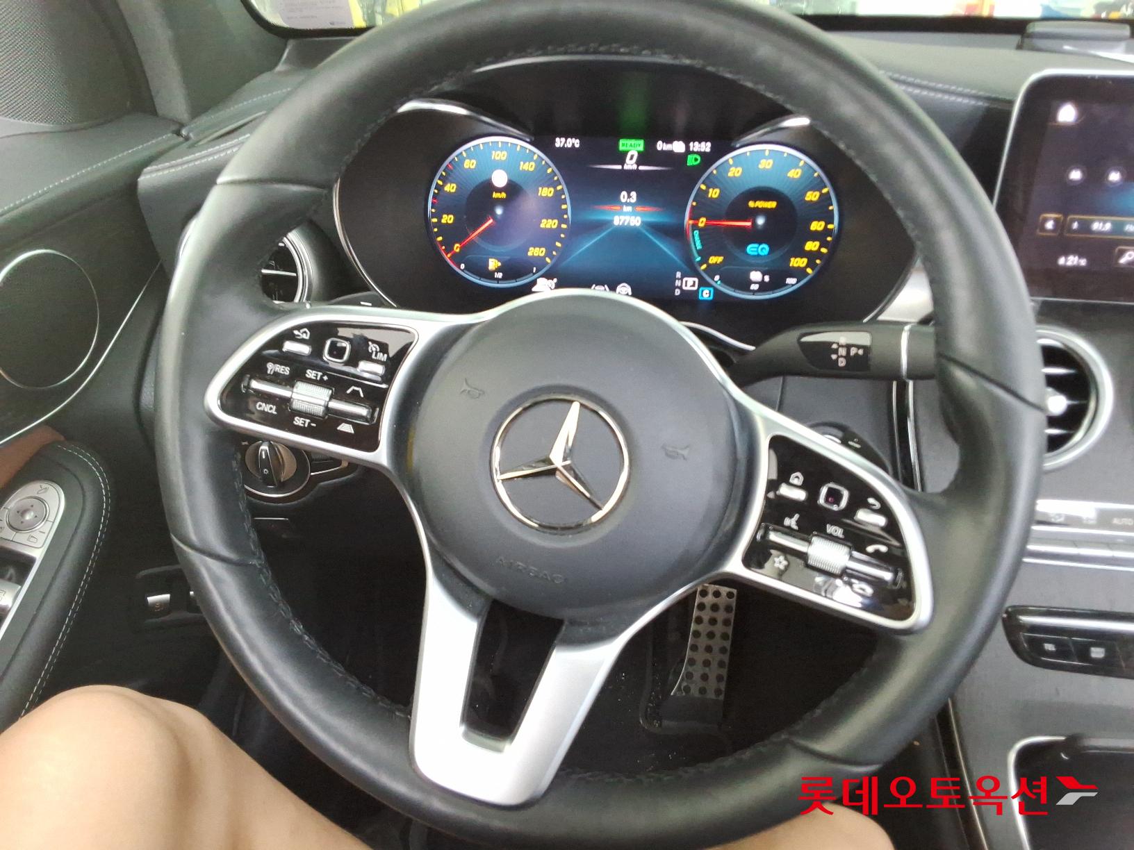 مرسيدس GLC300