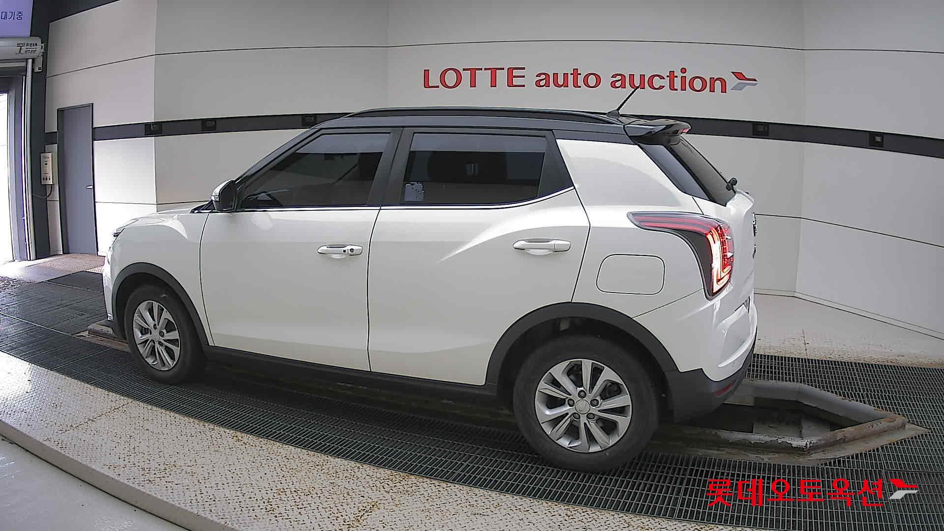 SsangYong Tivoli id 2857531 из Кореи 11