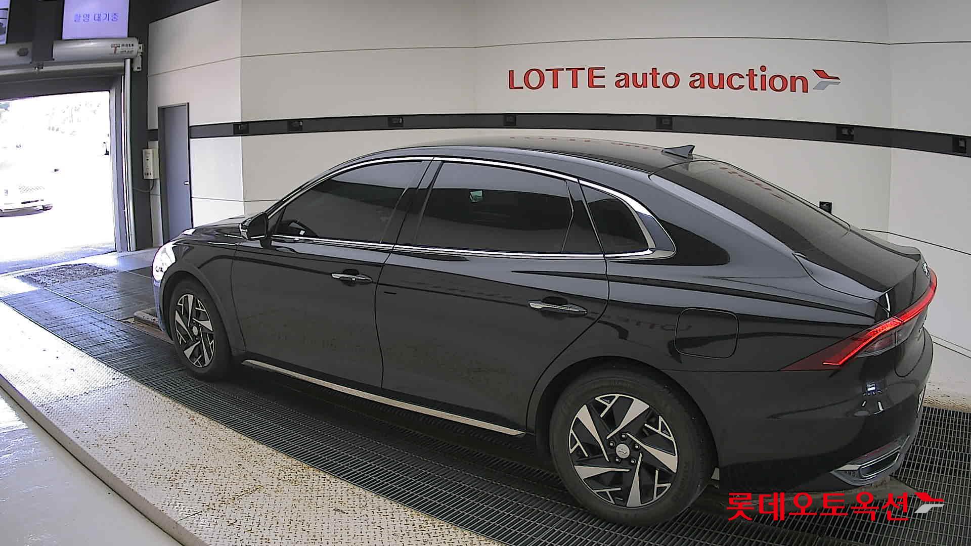 Hyundai Grandeur Hybrid id 2793432 из Кореи 10