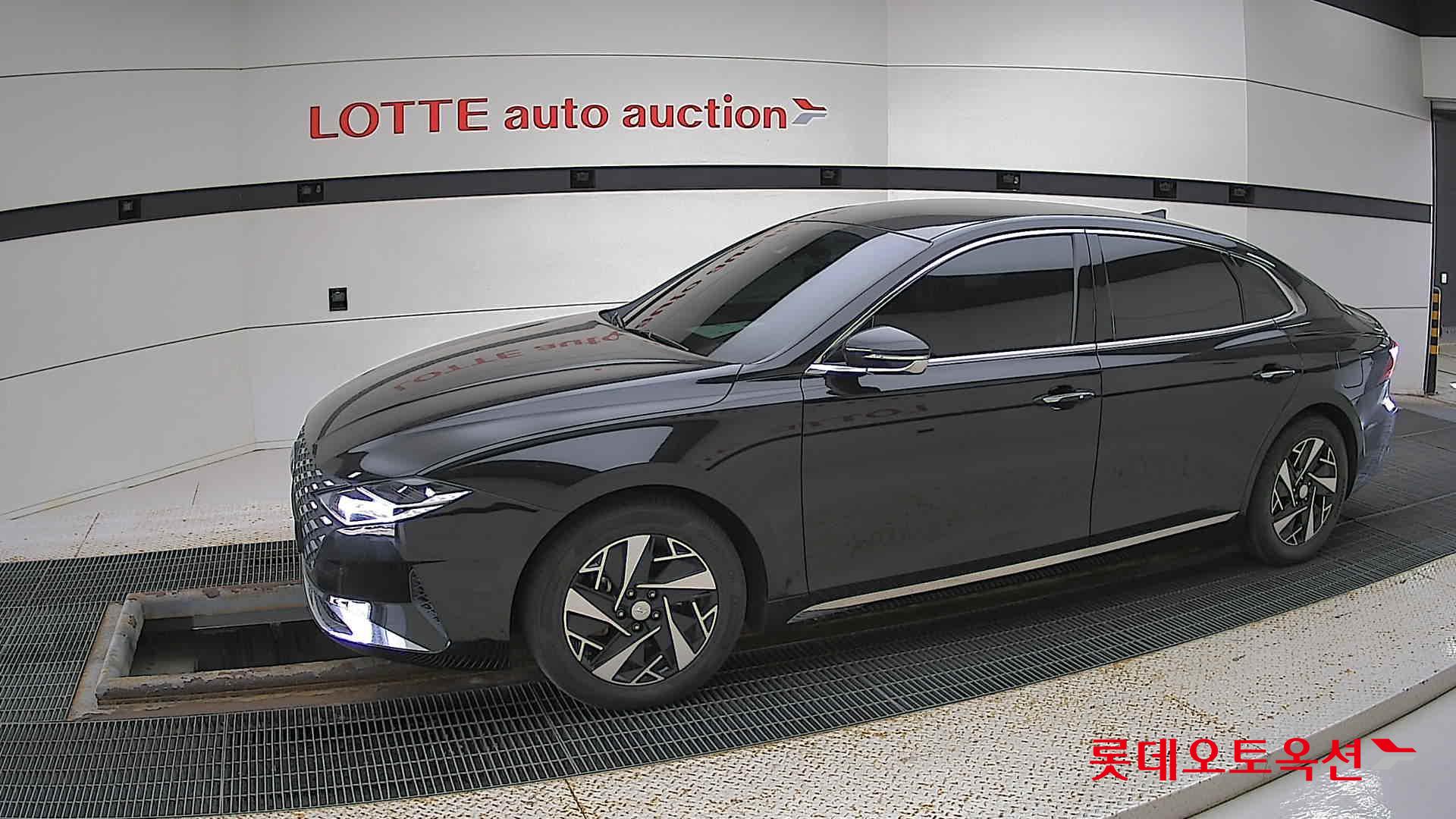 Hyundai Grandeur Hybrid id 2793432 из Кореи 12