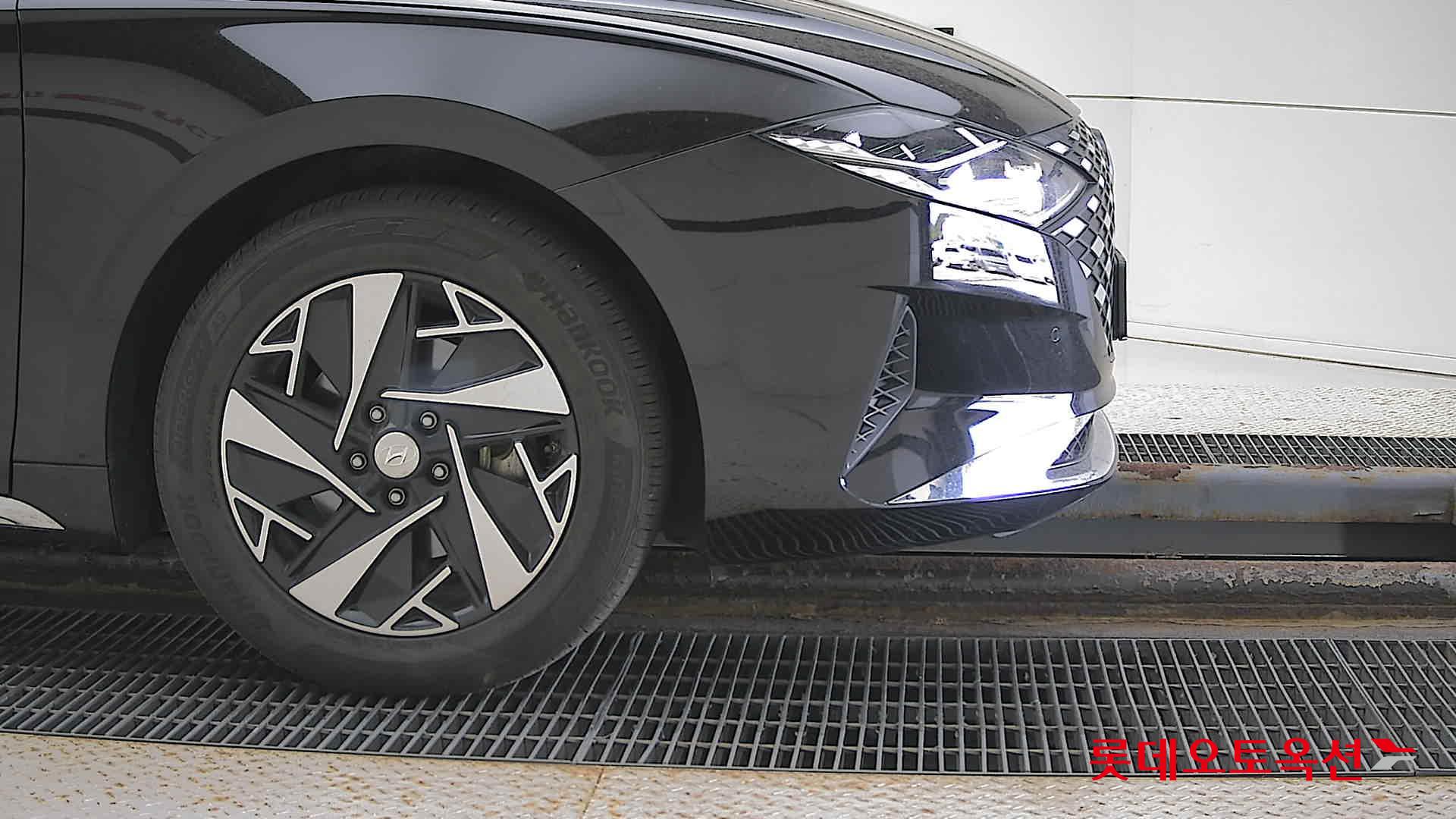 Hyundai Grandeur Hybrid id 2793432 из Кореи 23