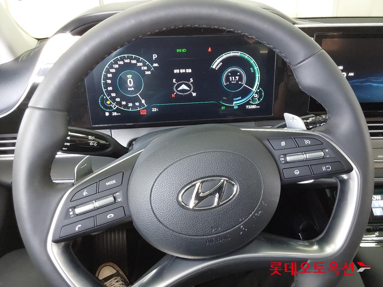 Hyundai Grandeur Hybrid id 2793432 из Кореи 29