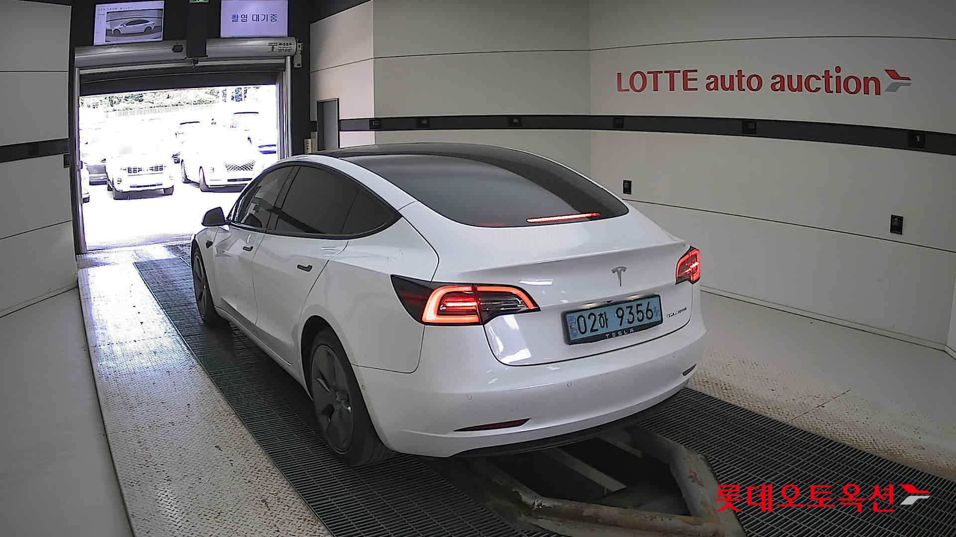 تسلا MODEL 3