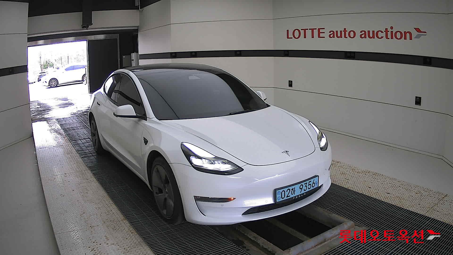 تسلا MODEL 3