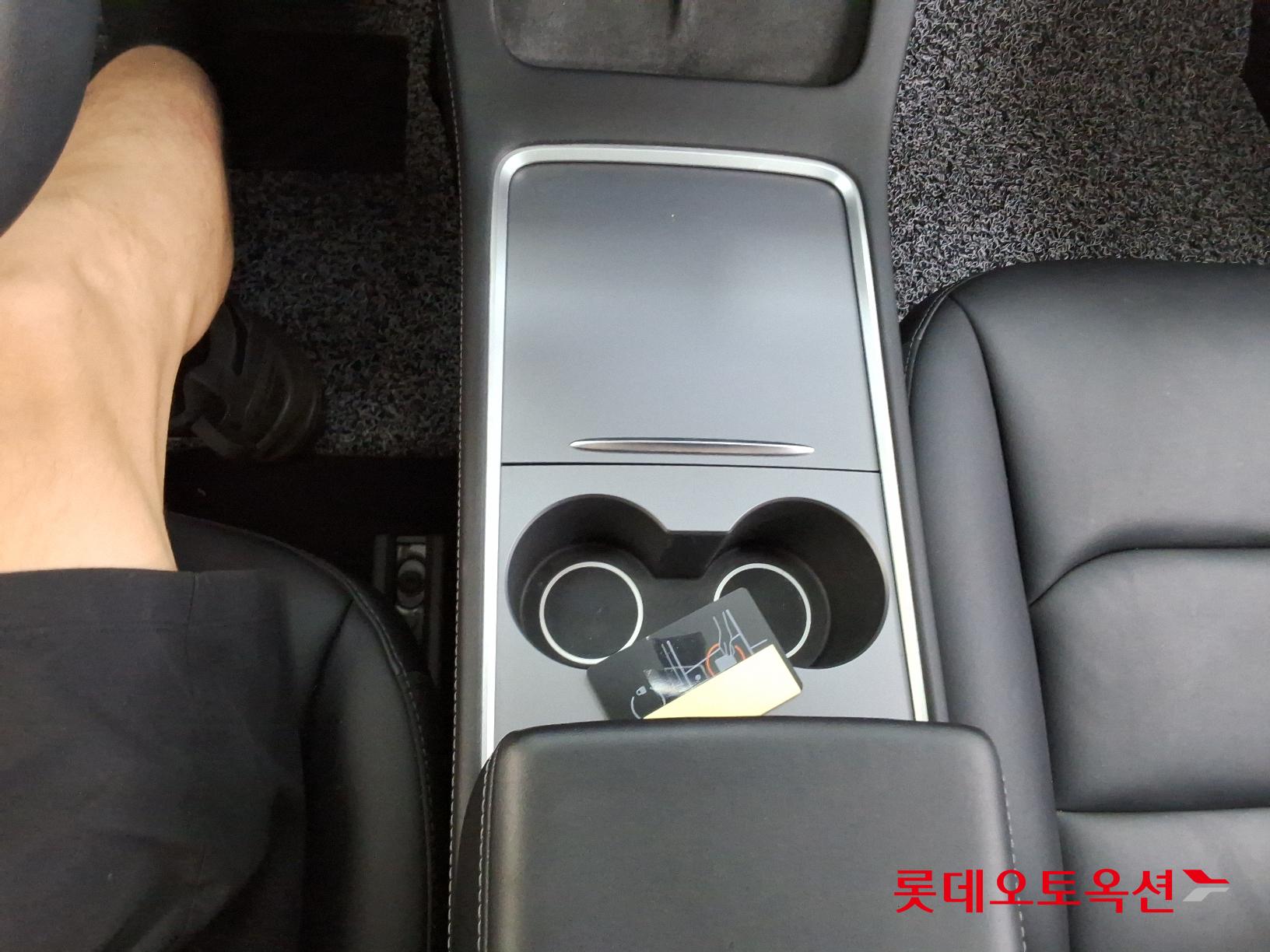 تسلا MODEL 3