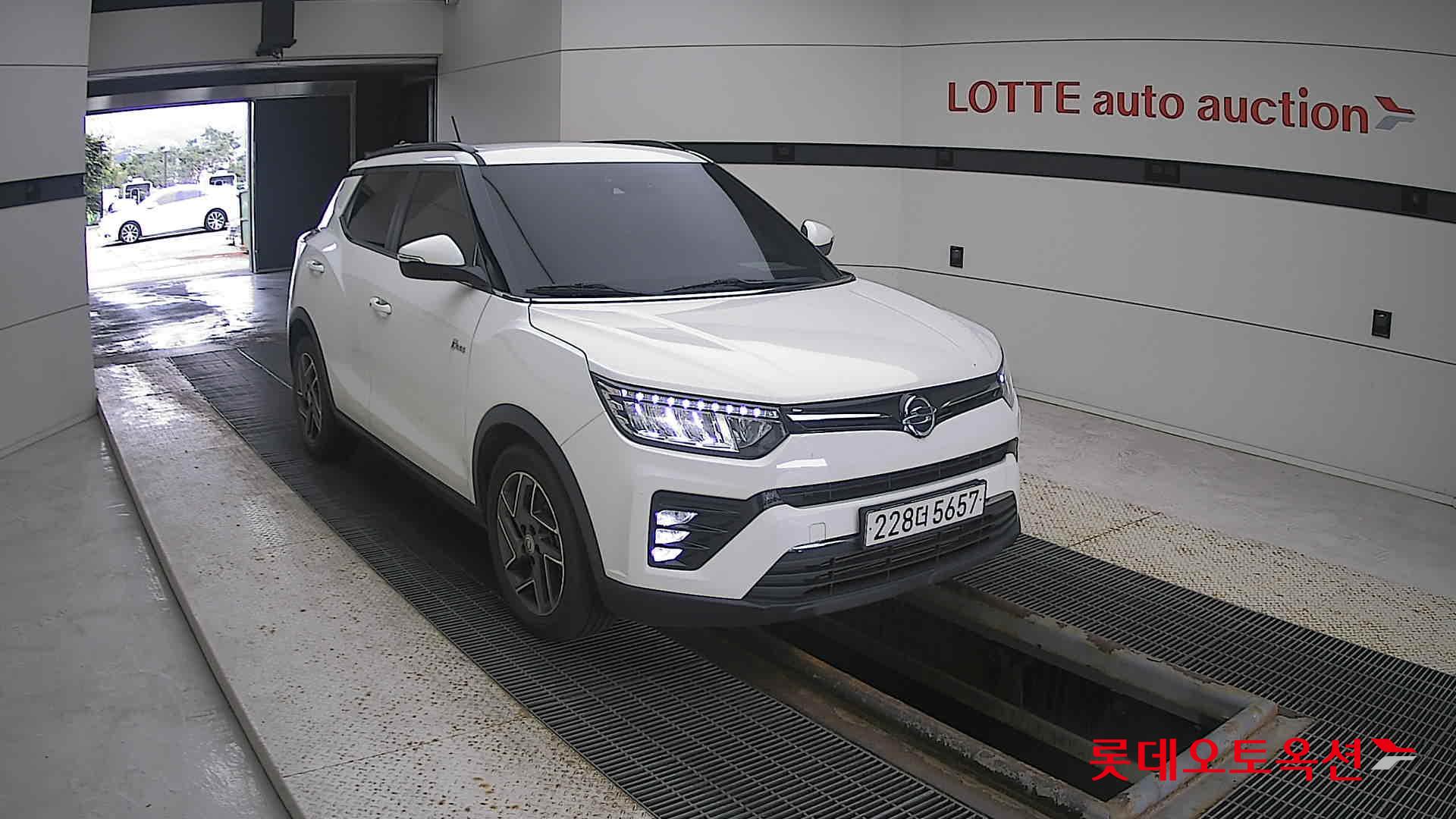 SsangYong Tivoli id 2820737 из Кореи 2