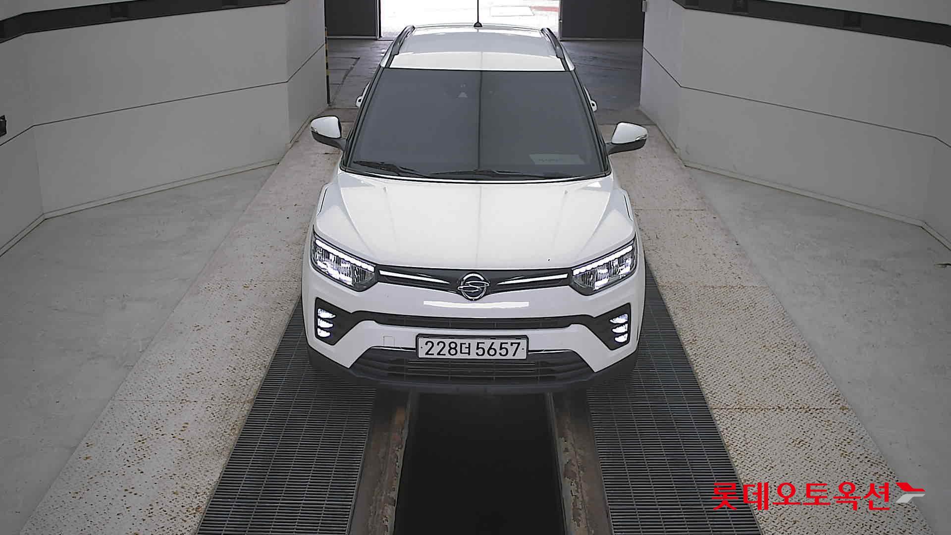 SsangYong Tivoli id 2820737 из Кореи 8