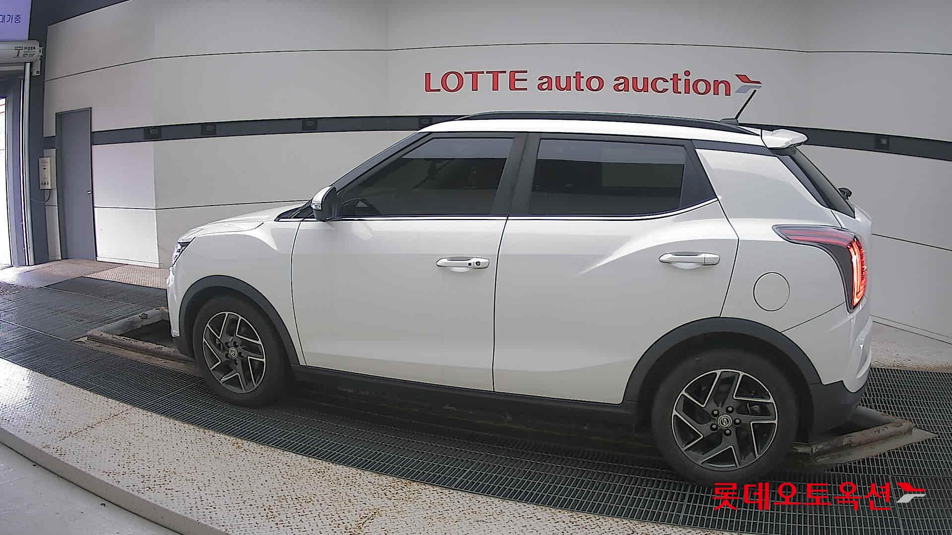 SsangYong Tivoli id 2820737 из Кореи 11