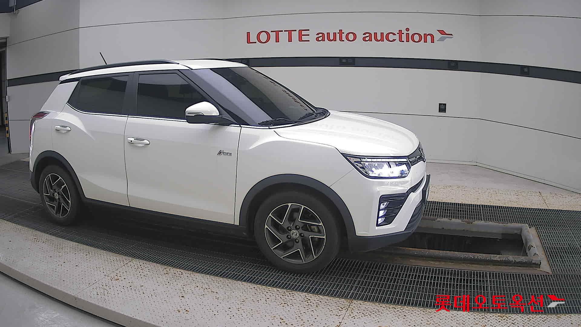 SsangYong Tivoli id 2820737 из Кореи 17