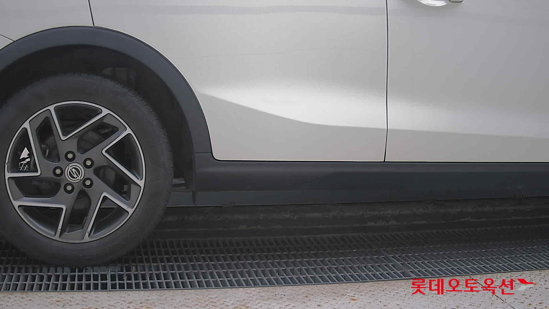 SsangYong Tivoli id 2820737 из Кореи 24