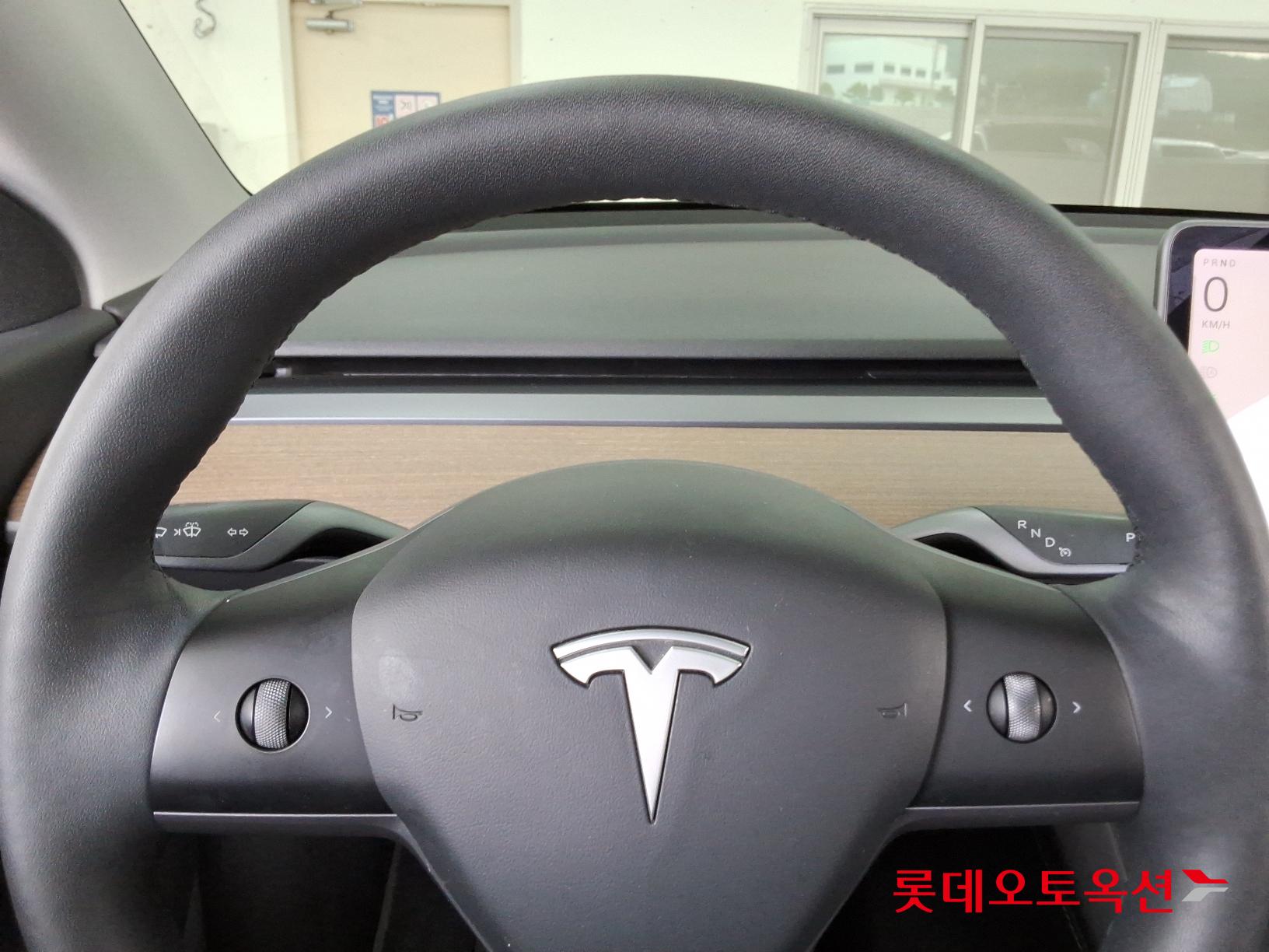 تسلا MODEL Y