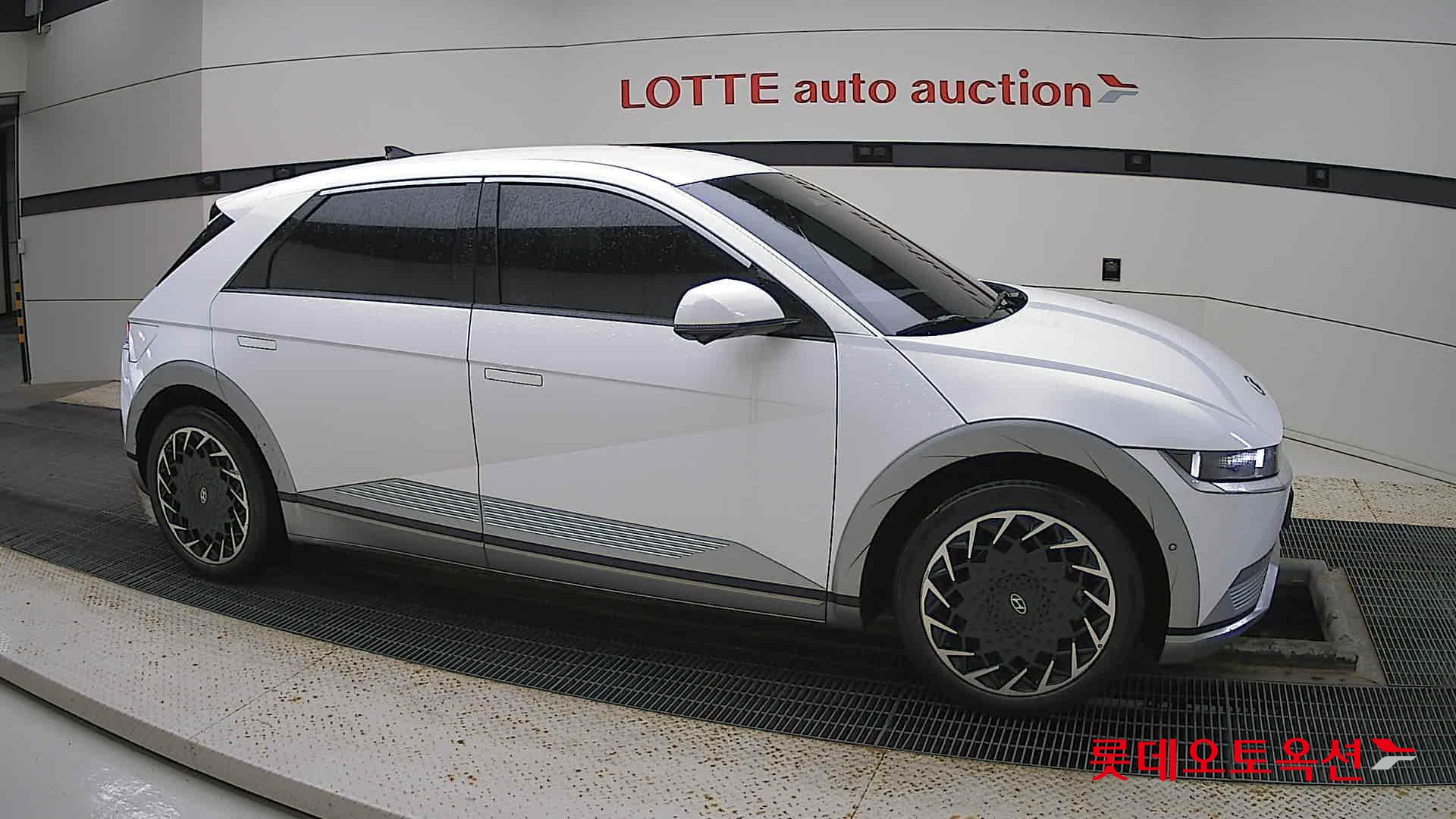 Hyundai IONIQ 5 id 2846610 из Кореи 17