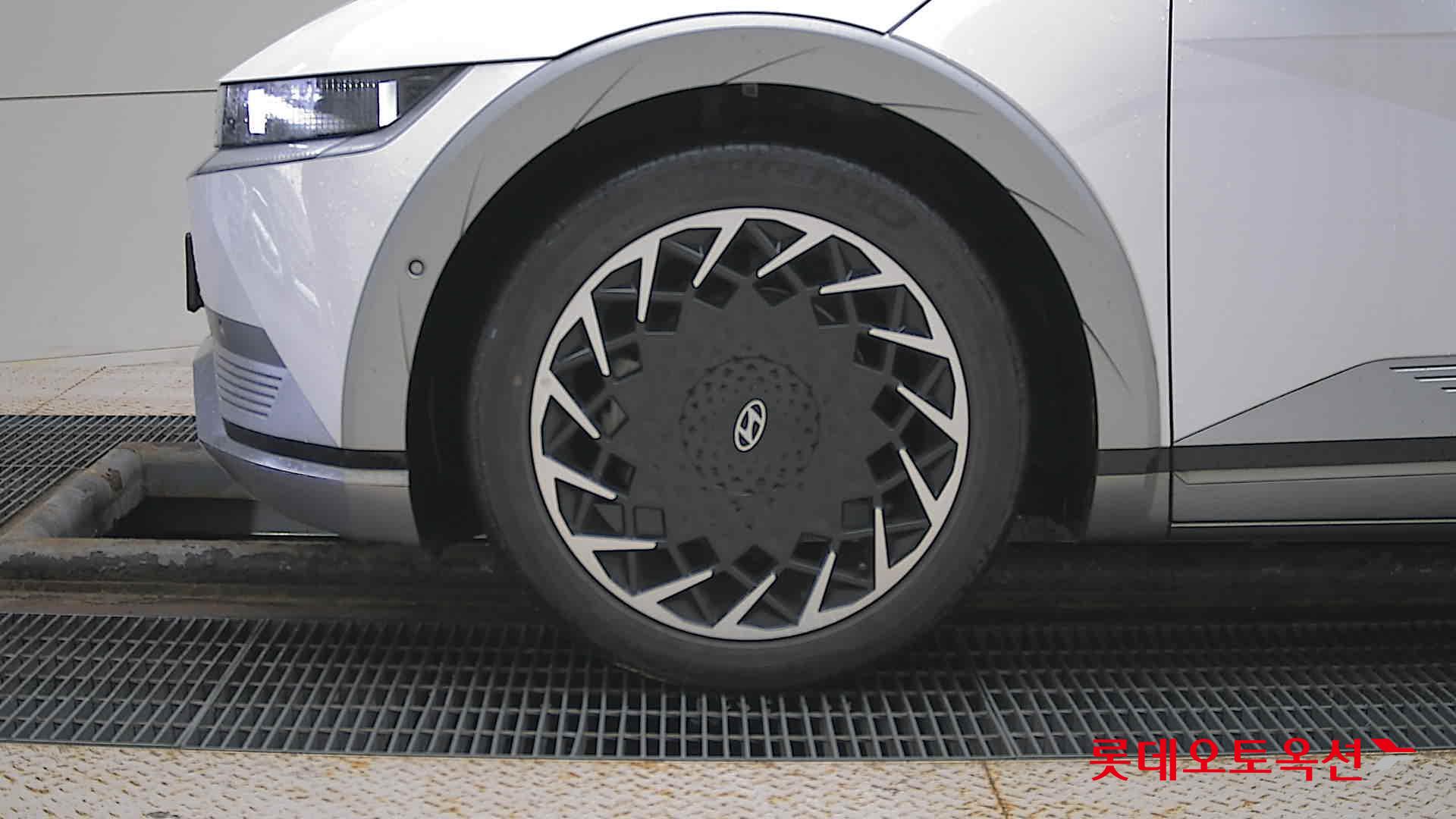 Hyundai IONIQ 5 id 2846610 из Кореи 21