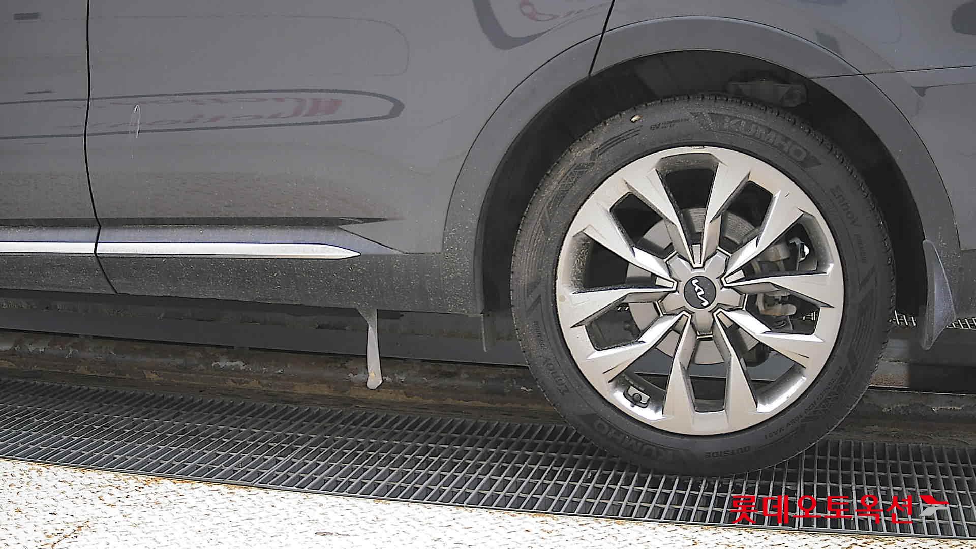 Kia Sorento id 2830481 из Кореи 22