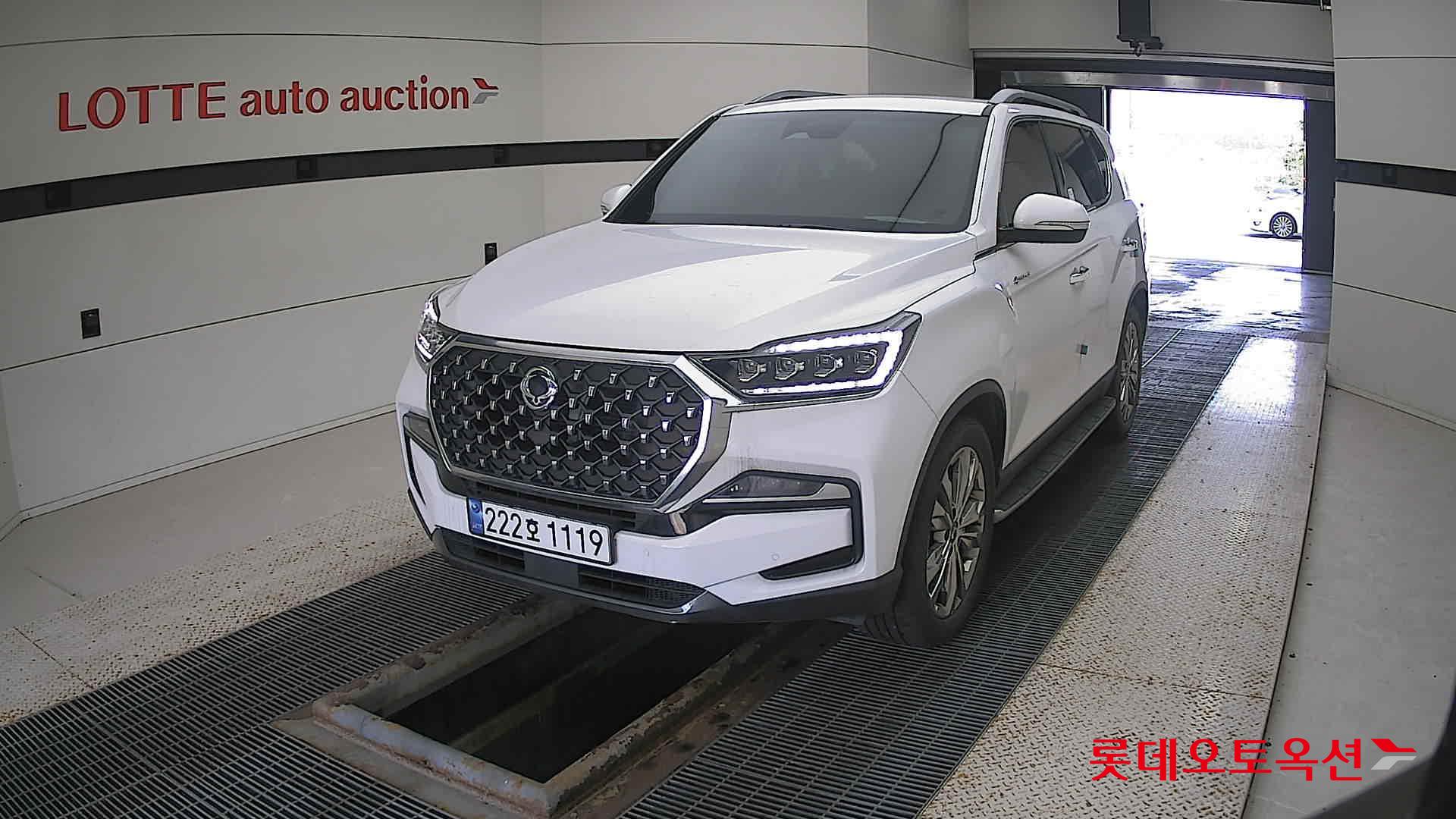 SsangYong Rexton 2024 Silky White Pearl из Кореи