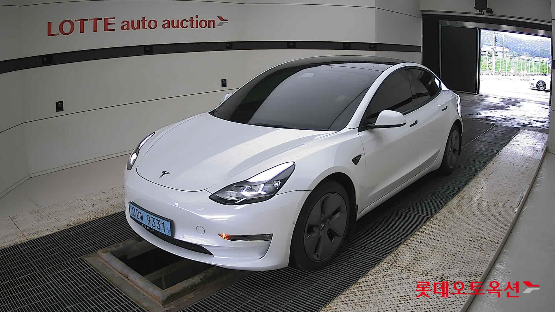 تسلا MODEL 3