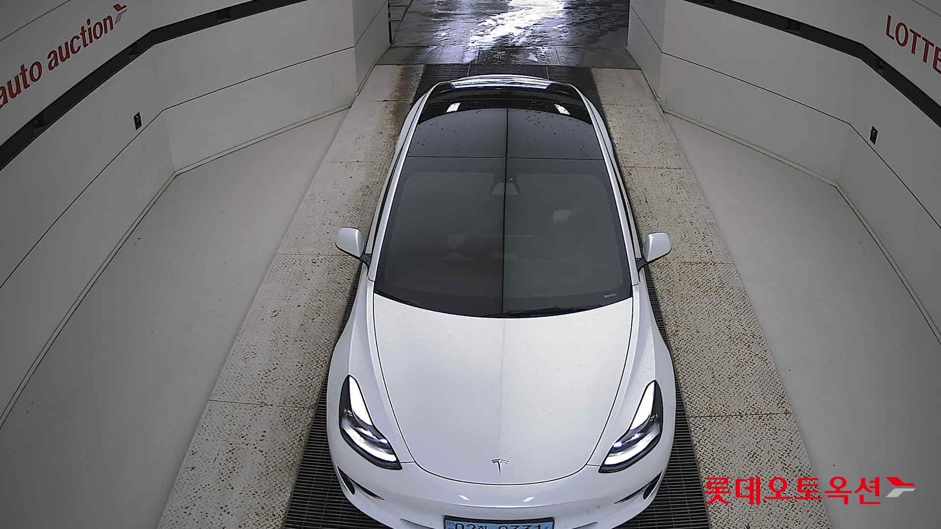 تسلا MODEL 3