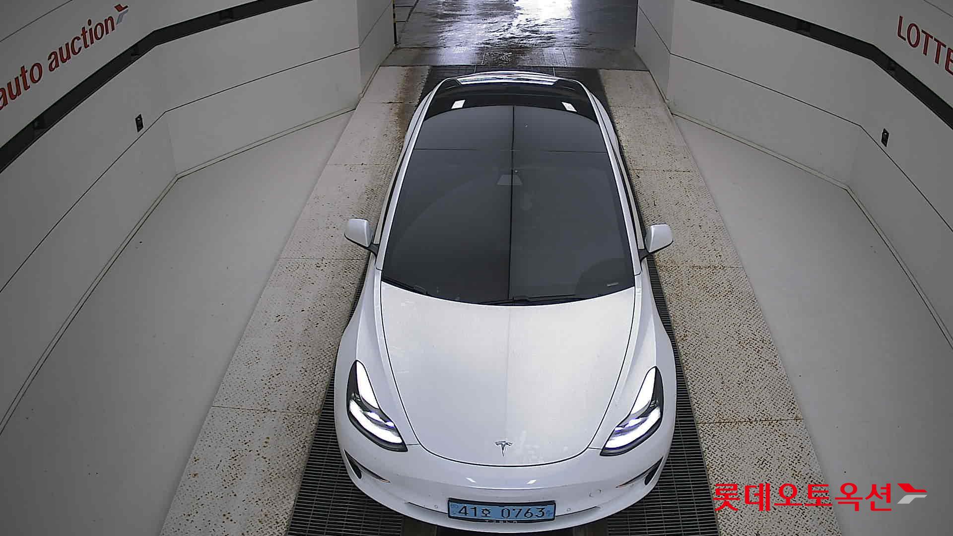 تسلا MODEL 3