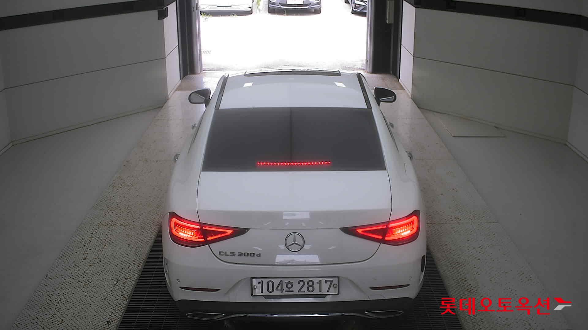 مرسيدس - CLS 300D - Image 5