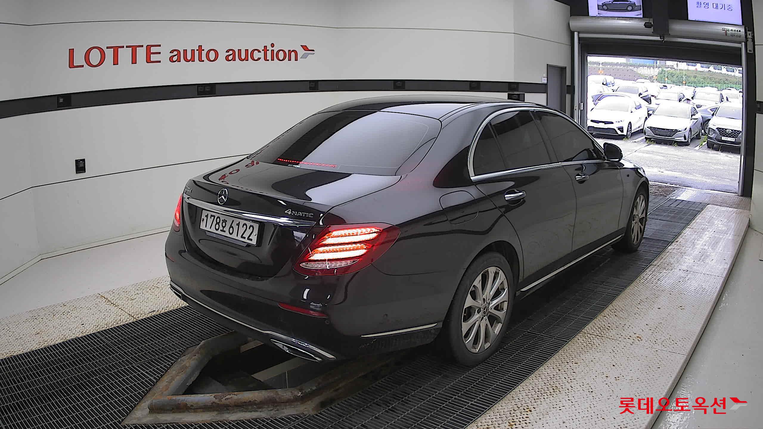 مرسيدس E220D