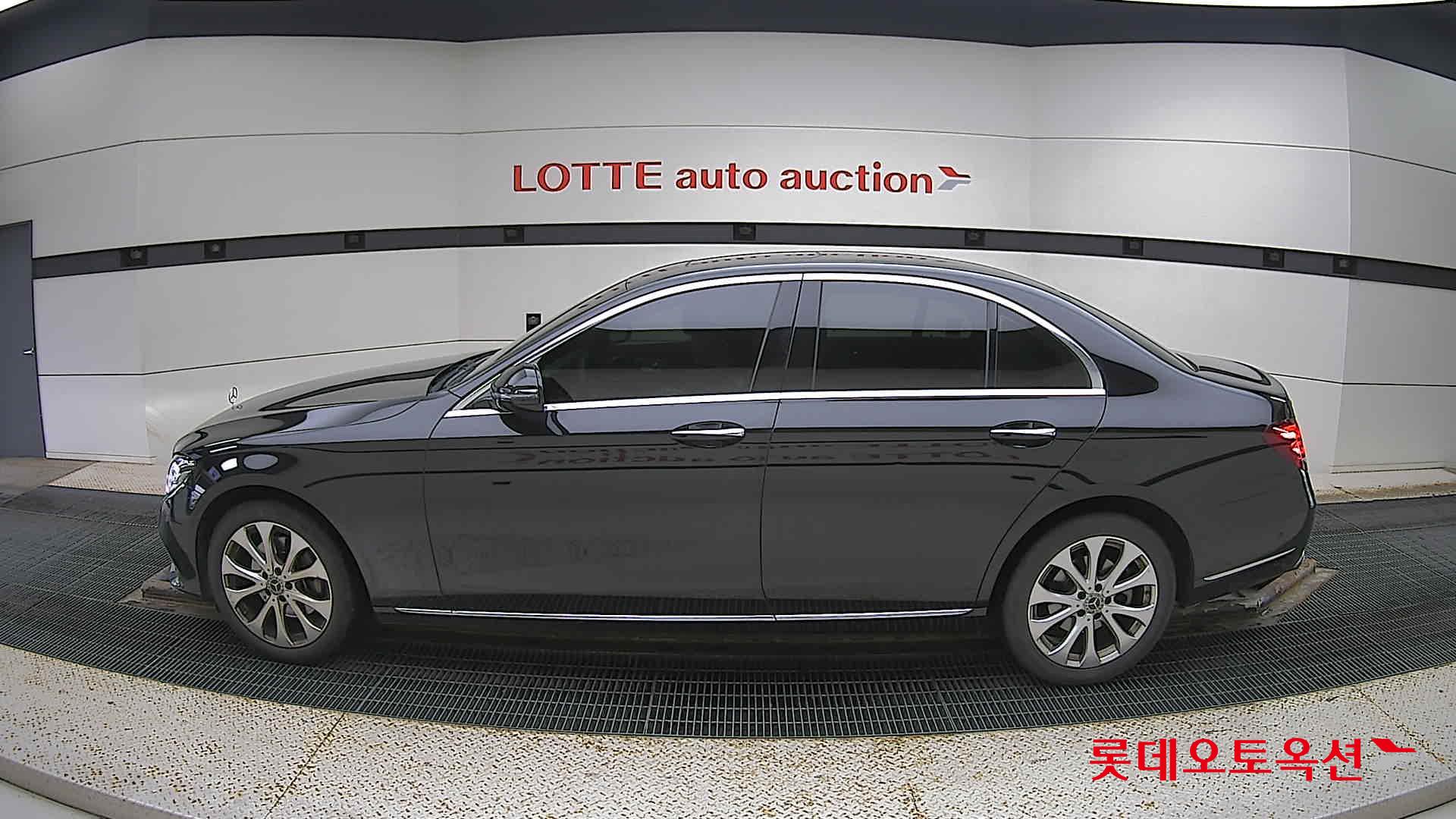 مرسيدس E220D