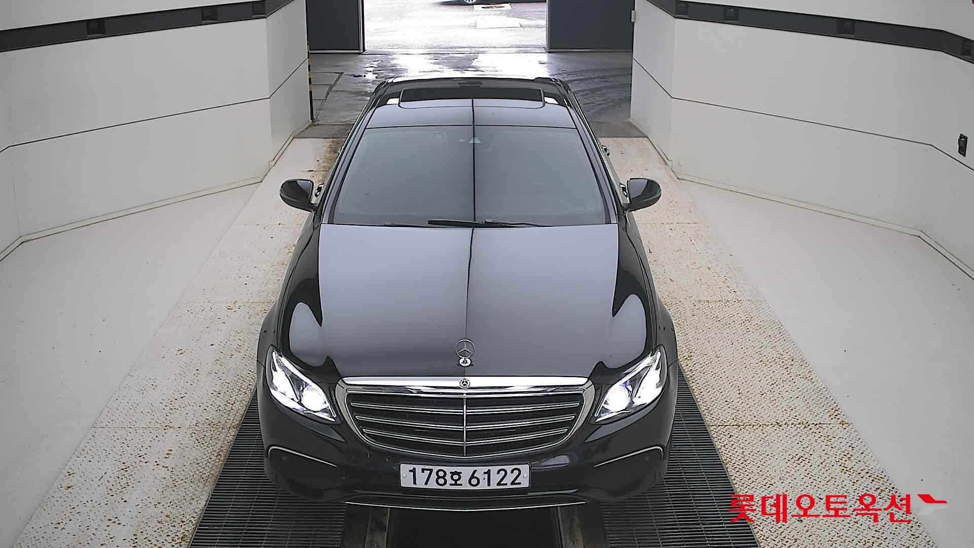 مرسيدس E220D